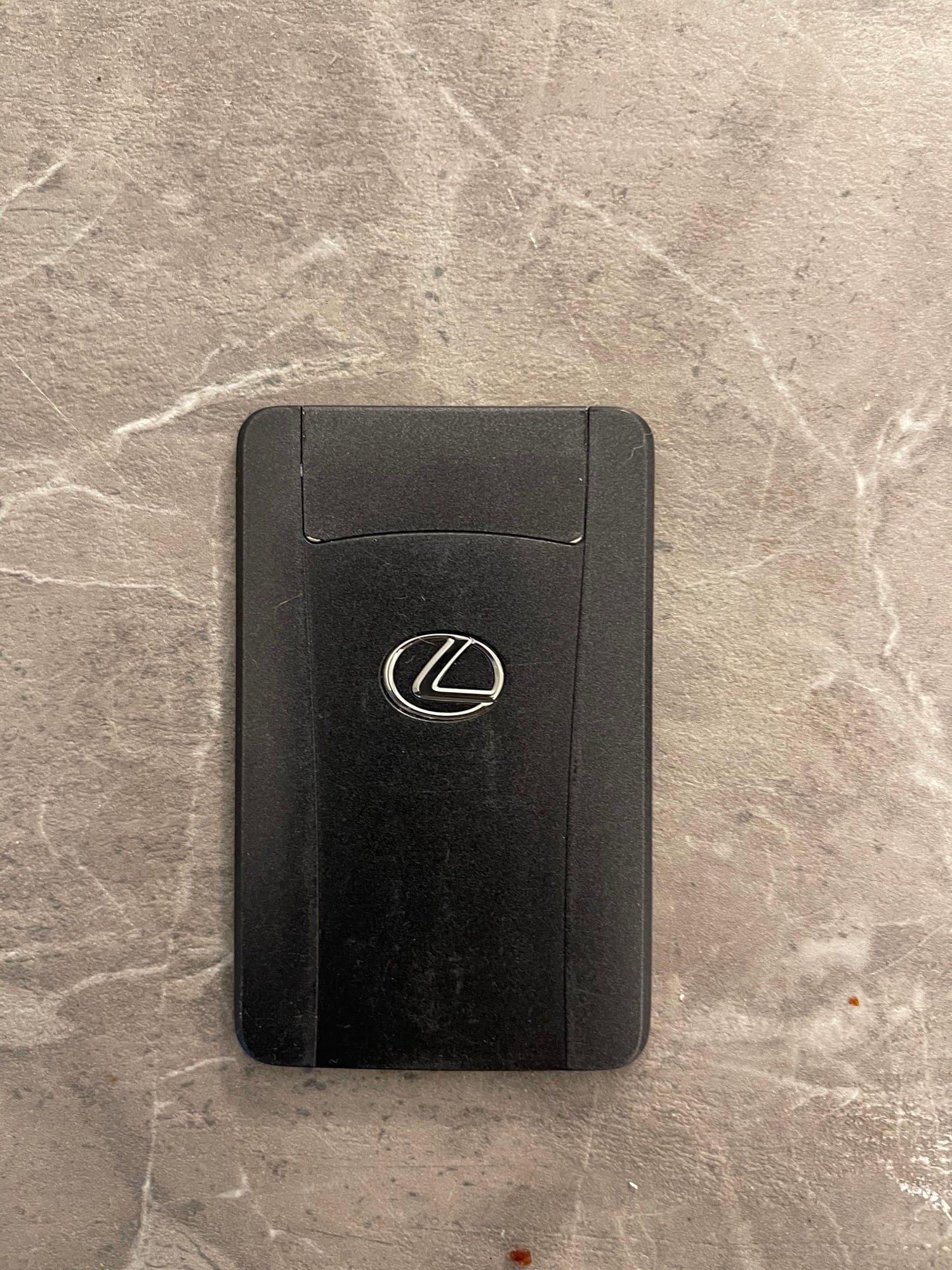 Accessories - Lexus smart credit card key - Used - 2010 to 2014 Lexus RX350 - Montreal, QC H4A, Canada