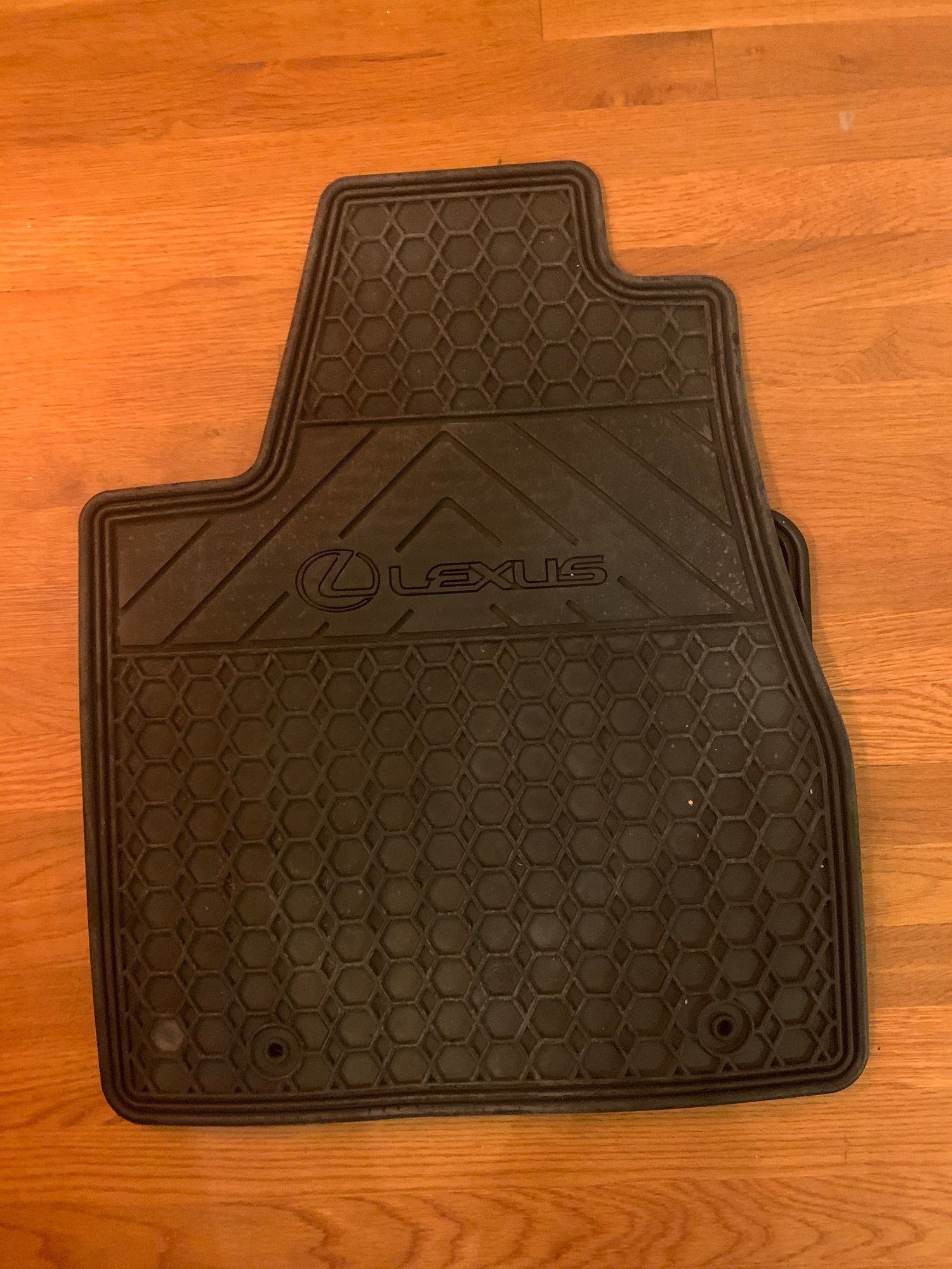 FS OEM LEXUS RX330 ALL WEATHER MATS GREAT CINDITION 80 for all 4