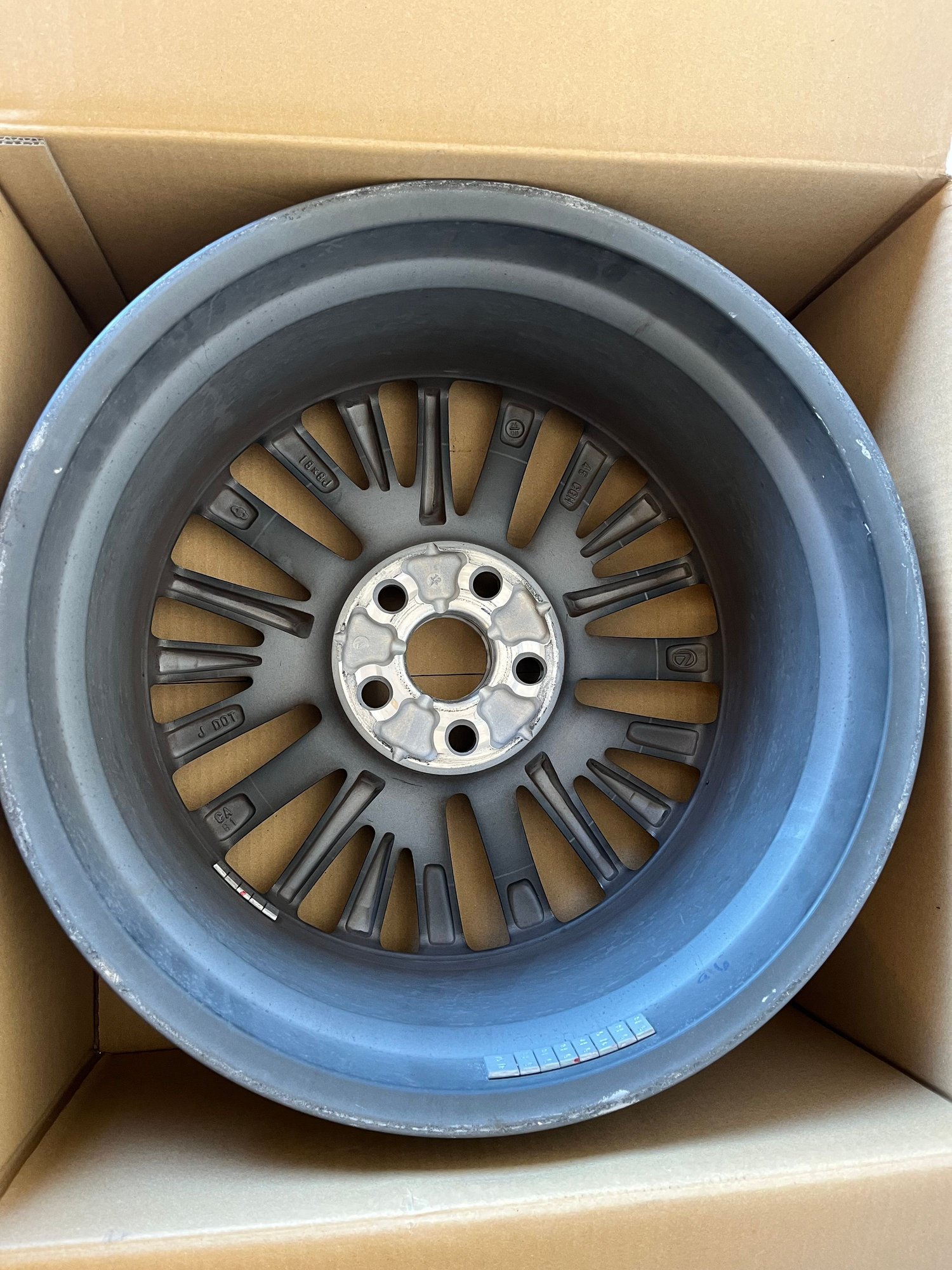 Wheels and Tires/Axles - Lexus OEM ES 18” Take-Off Wheels - Used - -1 to 2026  All Models - Lodi, CA 95240, United States