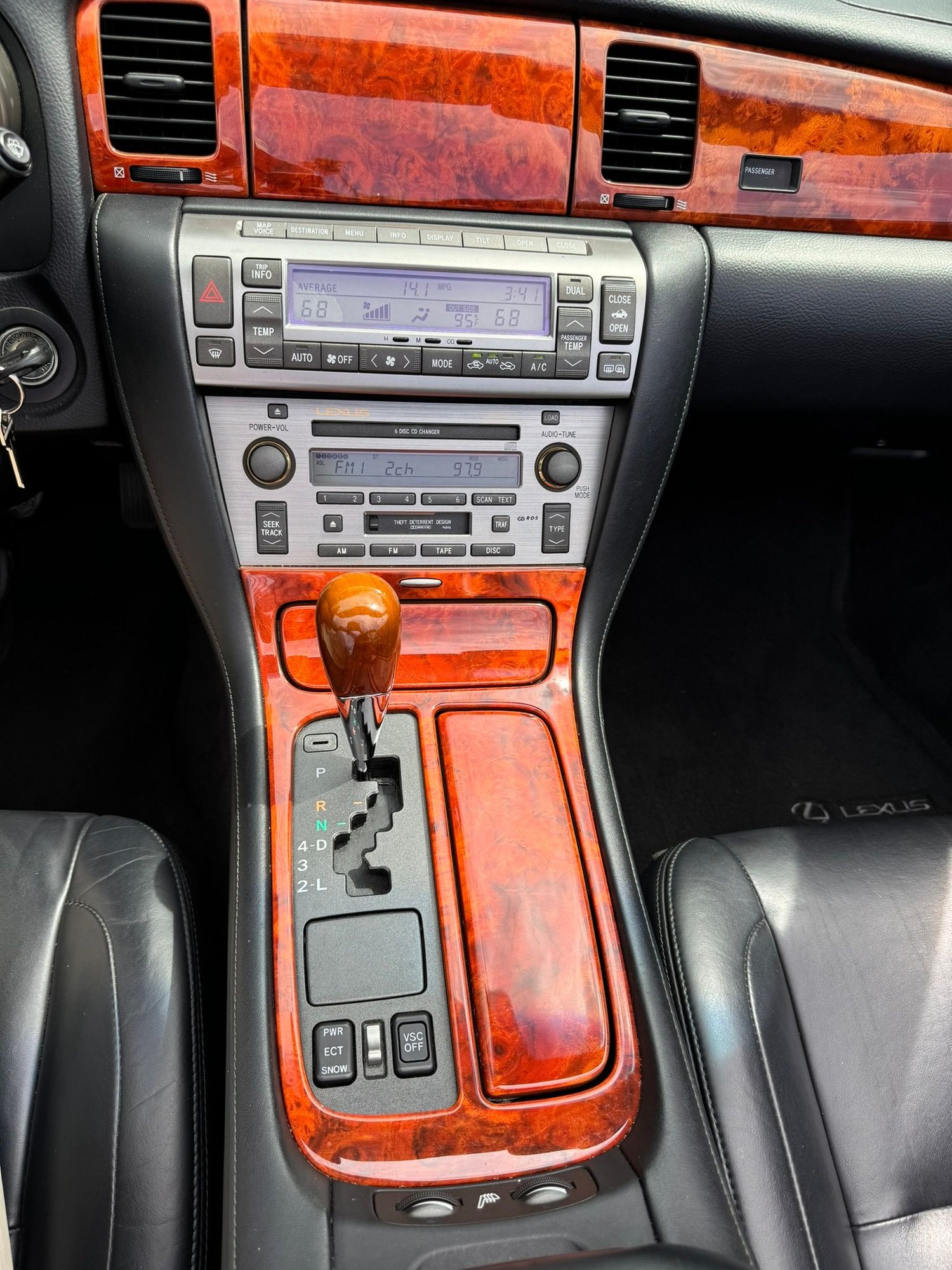 2005 Lexus SC430 - 2005 SC430 Florida car - Used - VIN JTHFN48Y850070235 - 102,000 Miles - 8 cyl - Automatic - Convertible - Black - Clearwater, FL 33763, United States