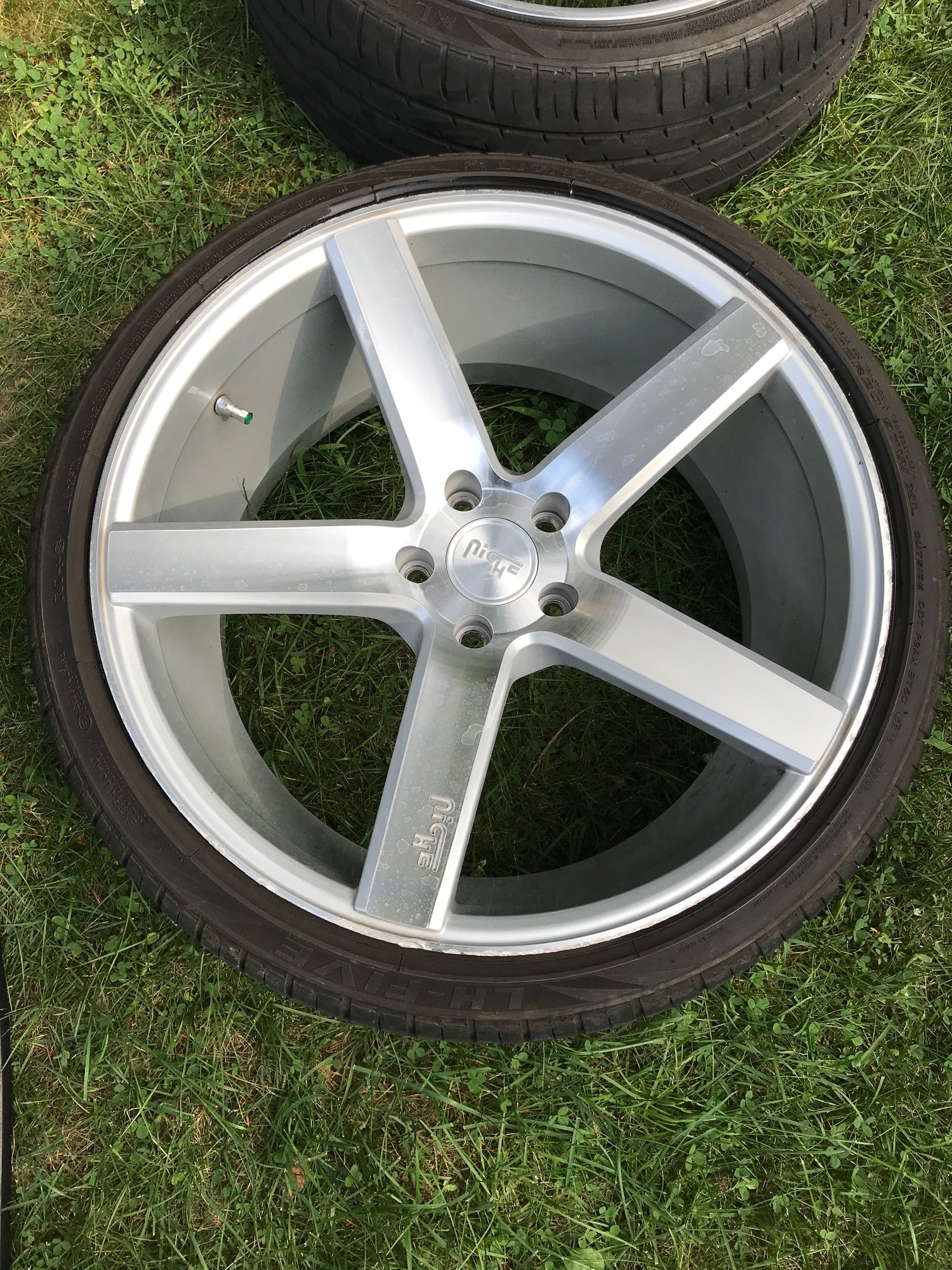 Wheels and Tires/Axles - Niche Milan 20" Wheels for Lexus GS350 - Used - 2013 to 2018 Lexus GS350 - Lansing, MI 48911, United States