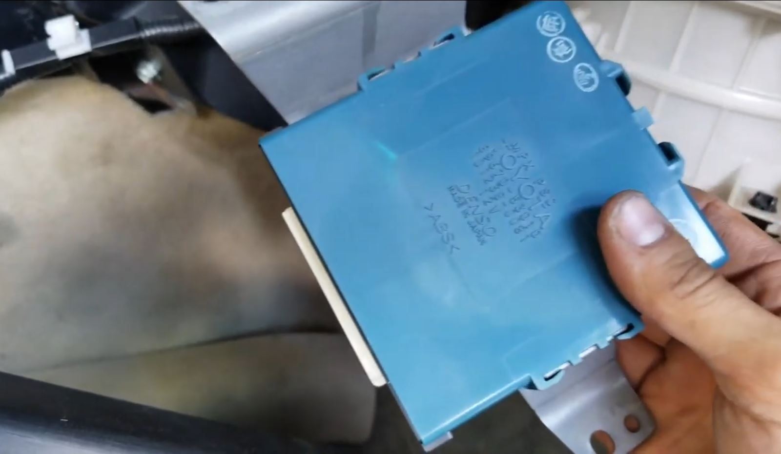 Lexus DCM transmits driving and location data to Lexus and shares with