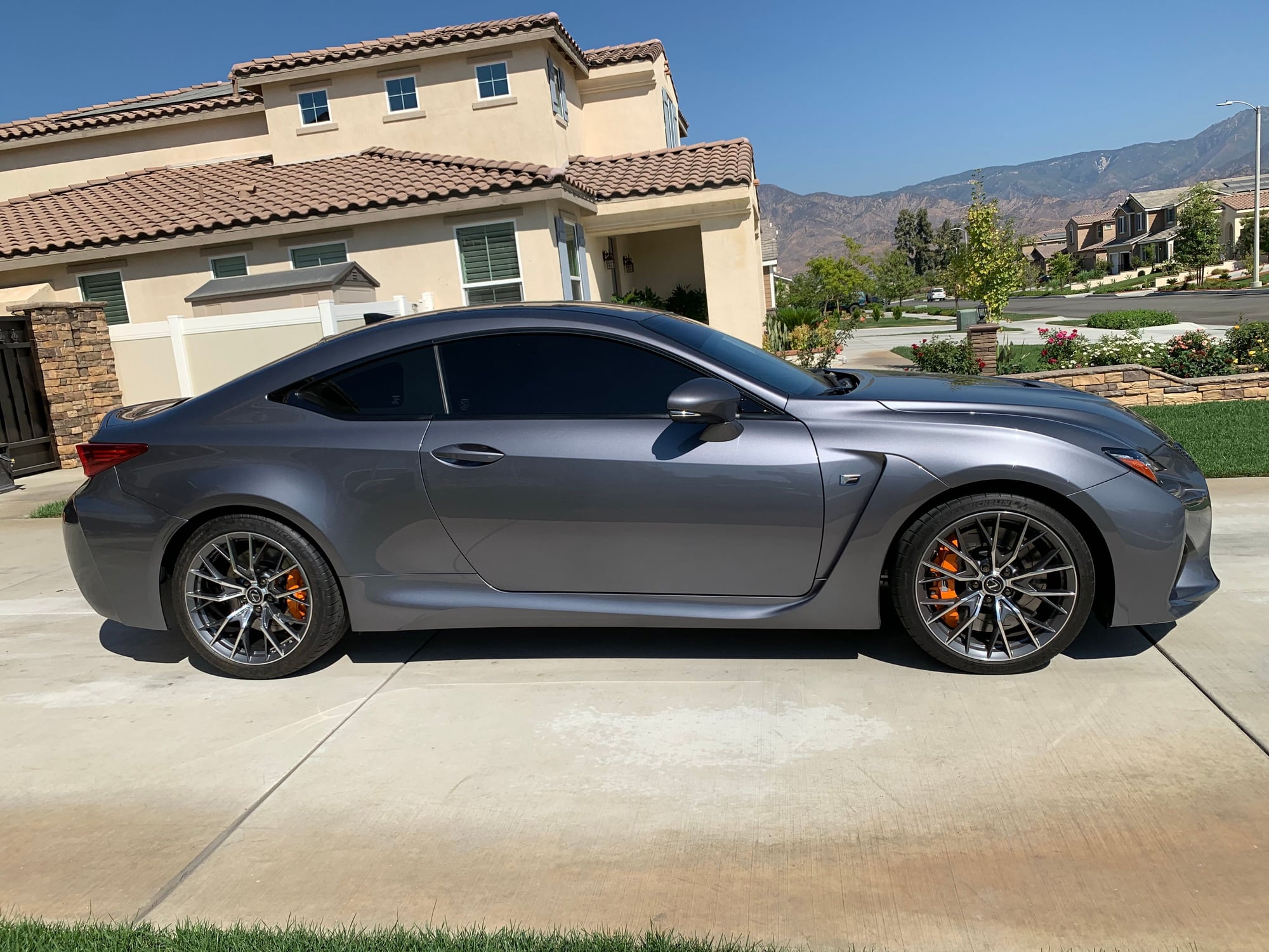 2019 Lexus RC F - 2019 Lexus RCF Single Owner - Used - VIN JTHHP5BC0K5007098 - 985 Miles - 8 cyl - 2WD - Automatic - Coupe - Gray - Redlands, CA 92374, United States