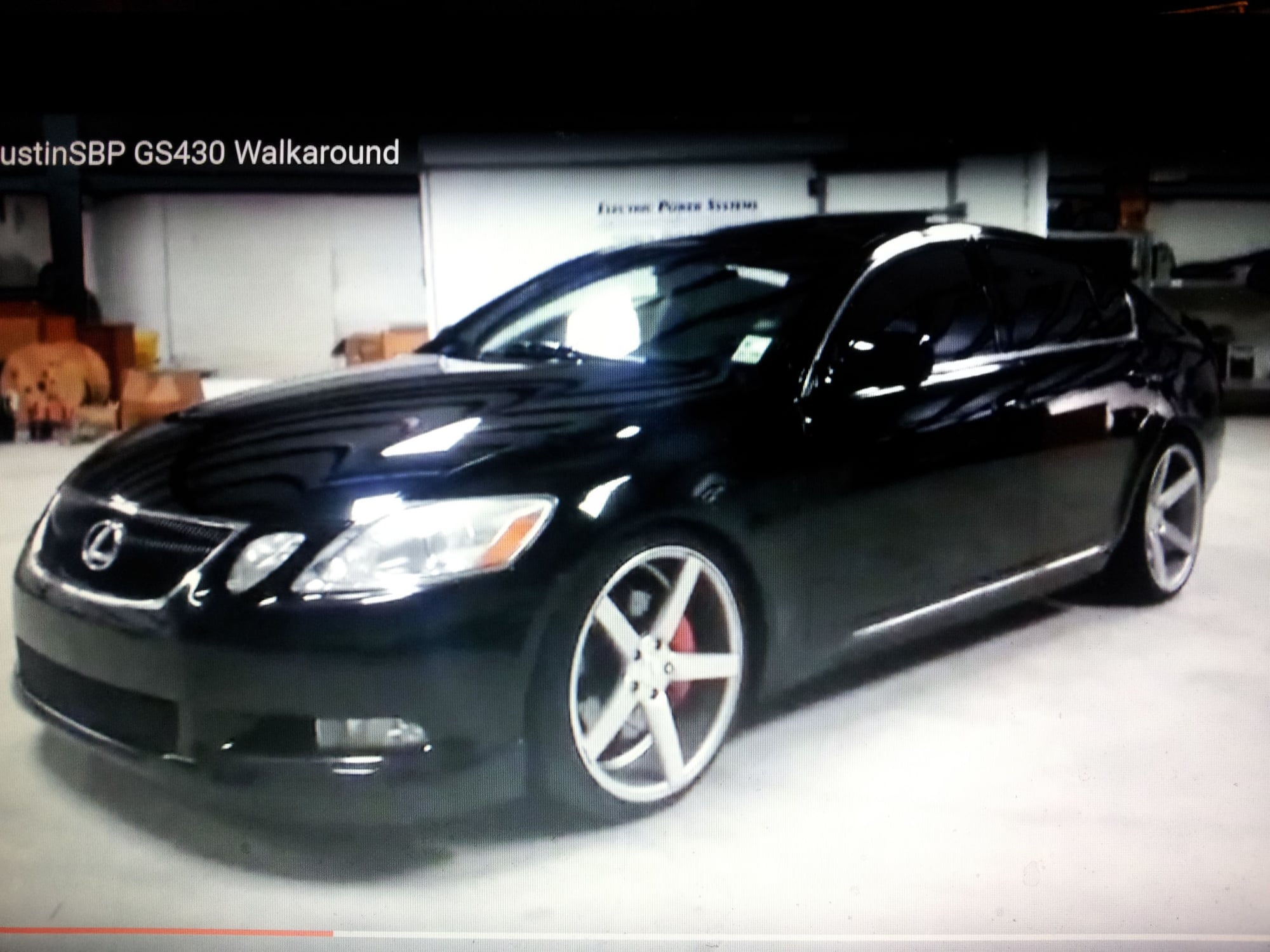 What type of wheel looks best on a 2010 Lexus GS 350 AWD
