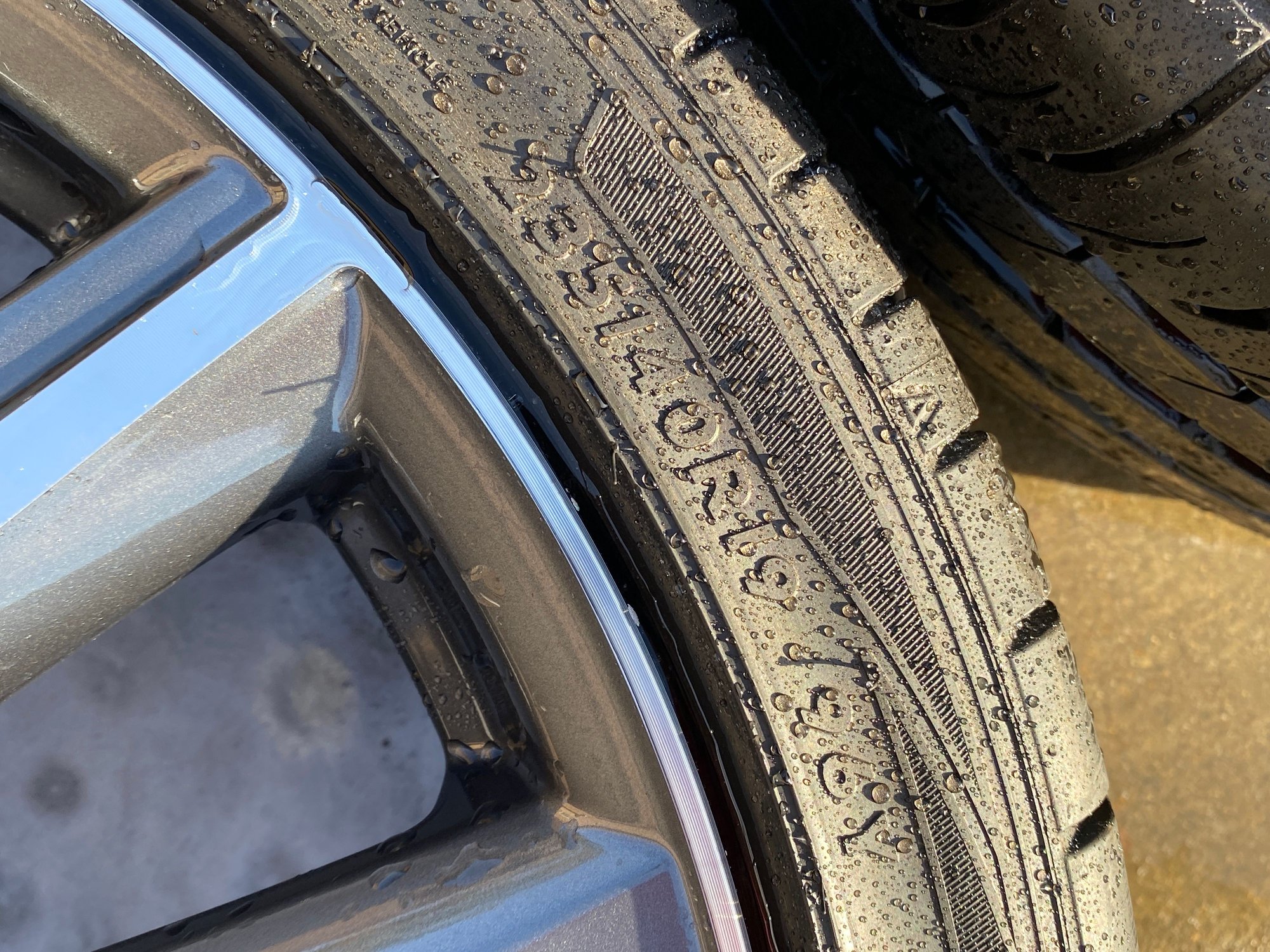 Wheels and Tires/Axles - 2018 gs350 f sport oem wheels and tires MINT - Used - 2016 to 2020 Lexus GS350 - Granite Bay, CA 95661, United States