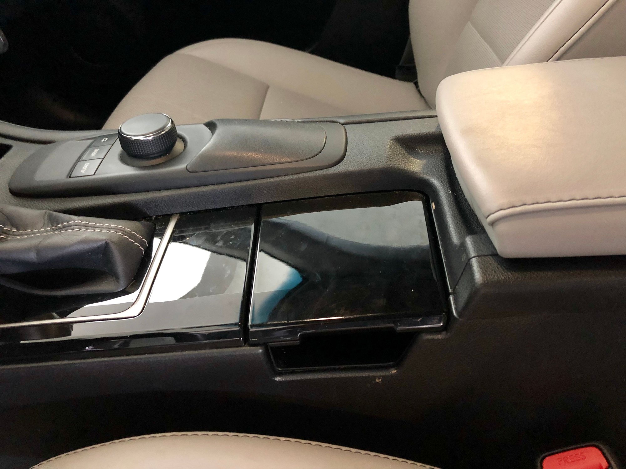 2016 ES 350 center console cup holder w cover ClubLexus Lexus Forum