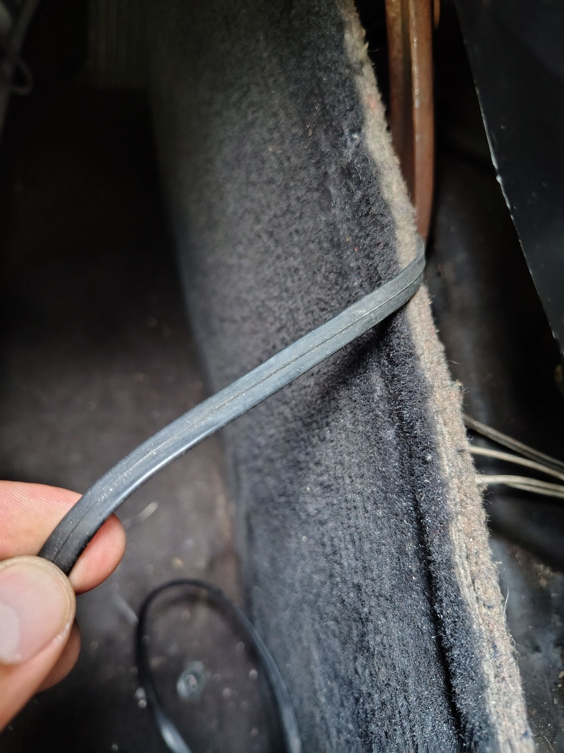 It's a flat cable...