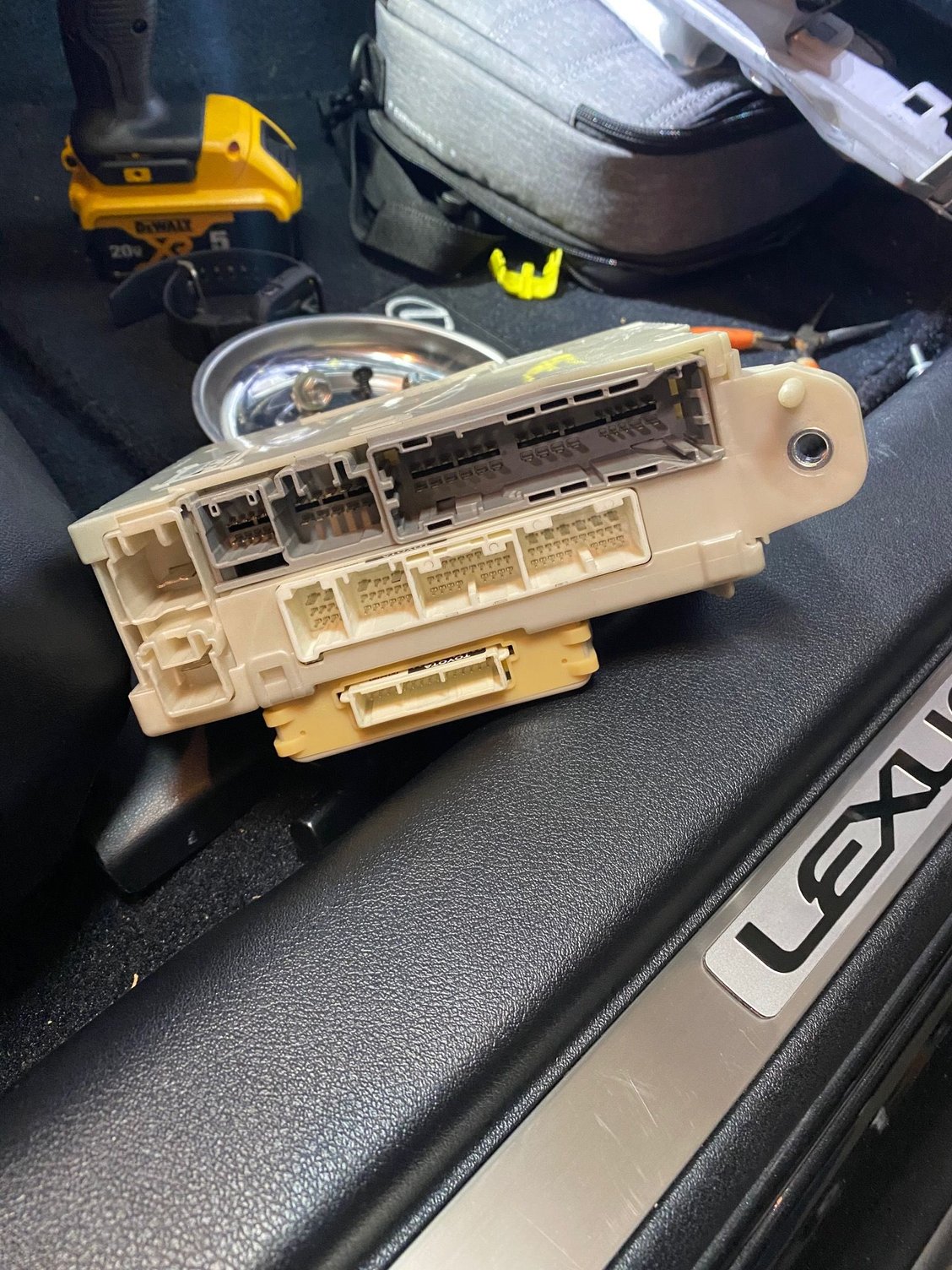 Lexus IS250 All passenger door lock problem. Page 2 ClubLexus