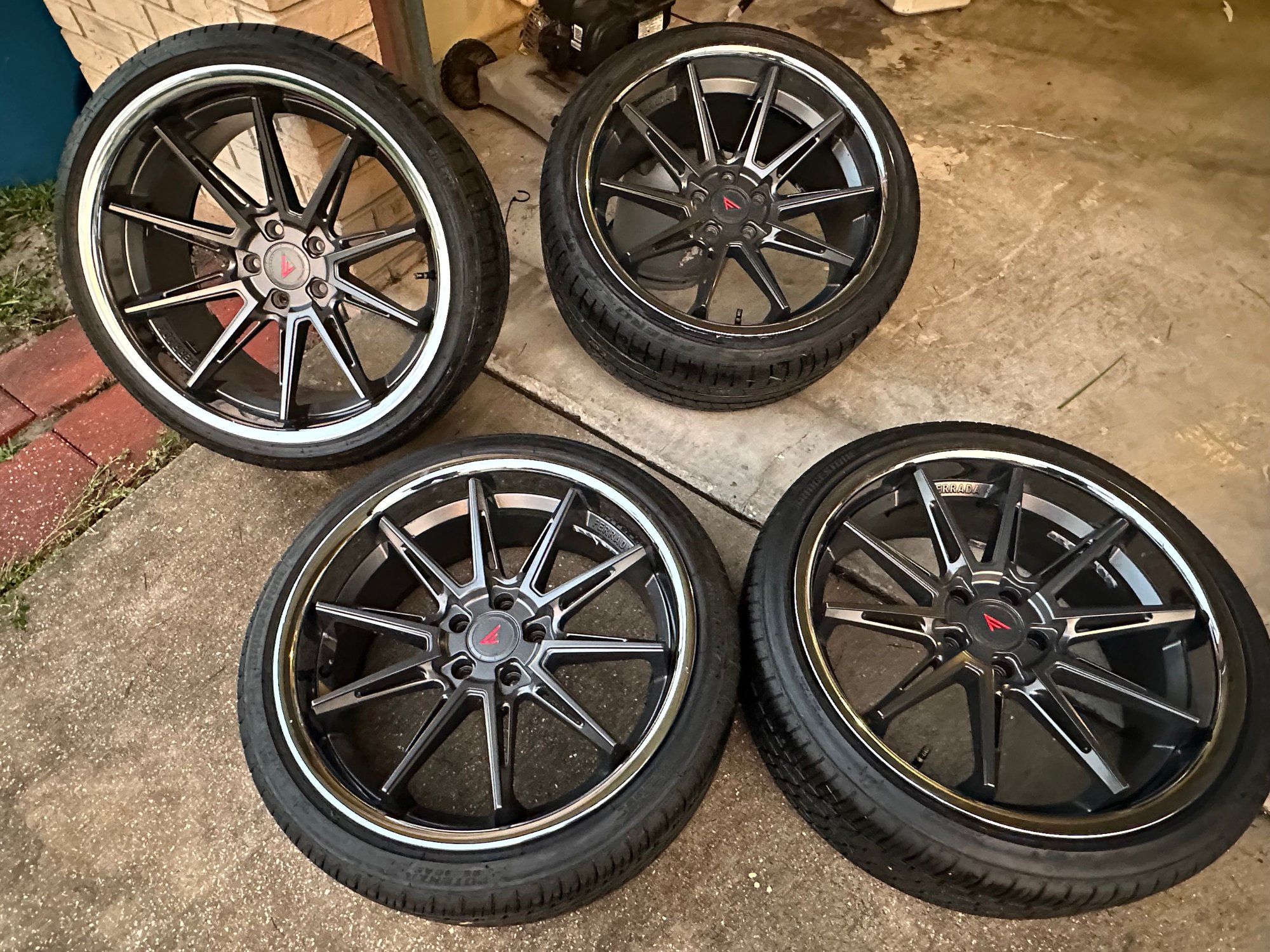 Wheels and Tires/Axles - 20” Ferrada cm2 concave gunmetal rims w like new pirelli and Bridgestone tires $1600 - Used - 0  All Models - Hudson, FL 34667, United States