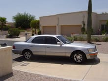 My first Lexus 1990 LS 400. Traded in at a Audi dealership with 235K miles. I drove it everyday for six years.