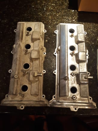 LS430 on left, LS400 on right depicting larger vent tube.
Preliminary efforts at polishing the LS400 valve cover.