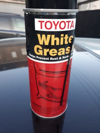Magic. Professional Shop grade White spray grease There is the window regulator emblazoned on the can. Must be the right stuff.