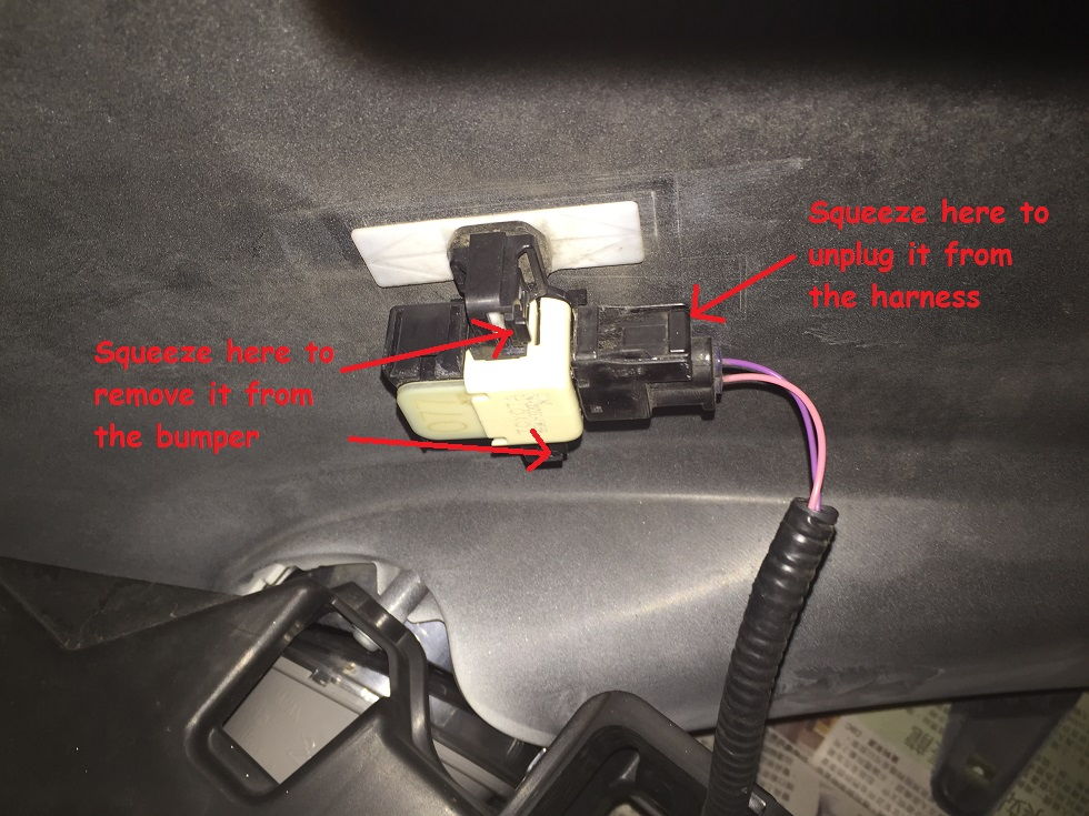 Guide to remove the front bumper and replace the parking sensor