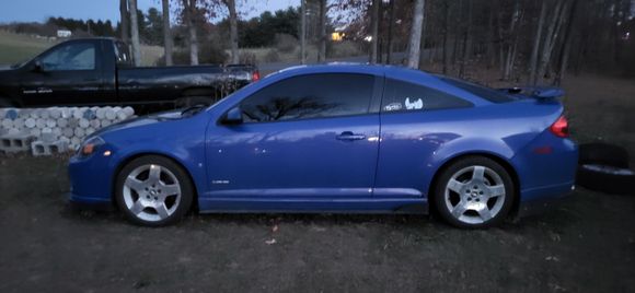  G5 GXP aka "Stitch"
2008 G5 GT shell with 2010 Cobalt SS swapped into it!