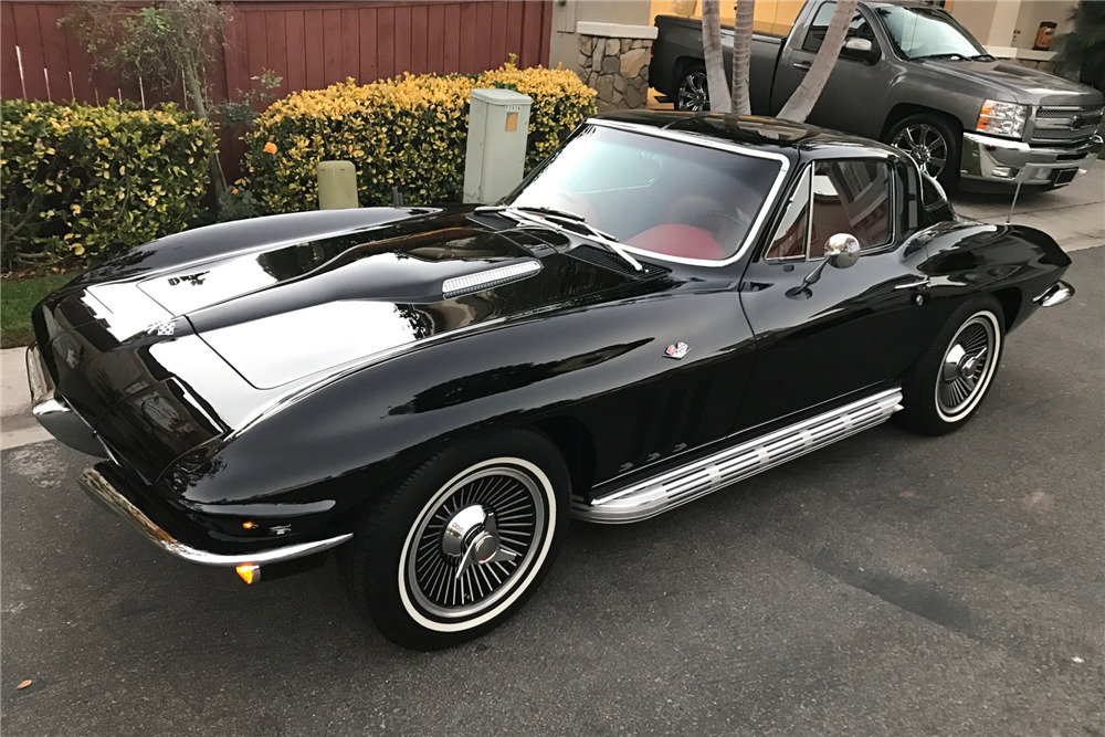 Chevrolet Corvette c2 1963 салон