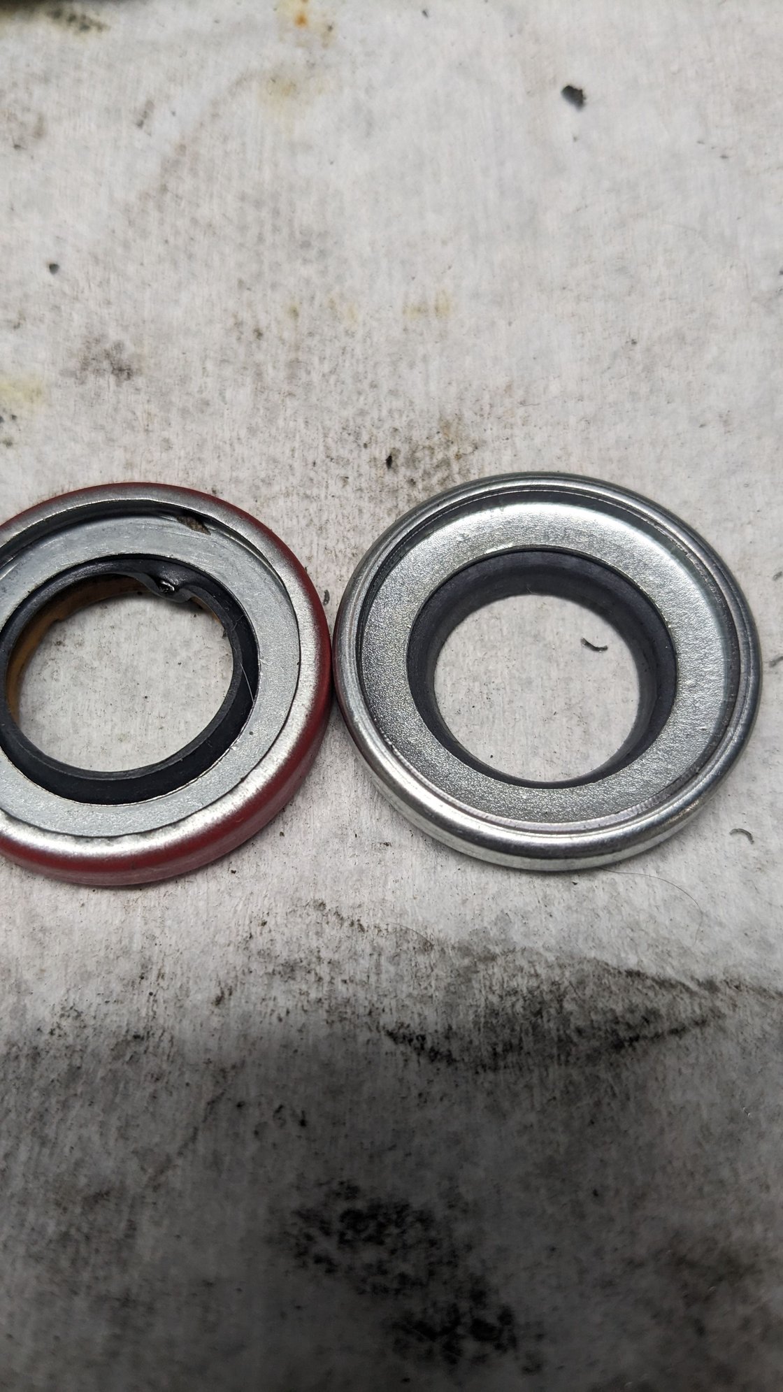Different Style Water Pump Shaft Seals? 94 LT1 CorvetteForum
