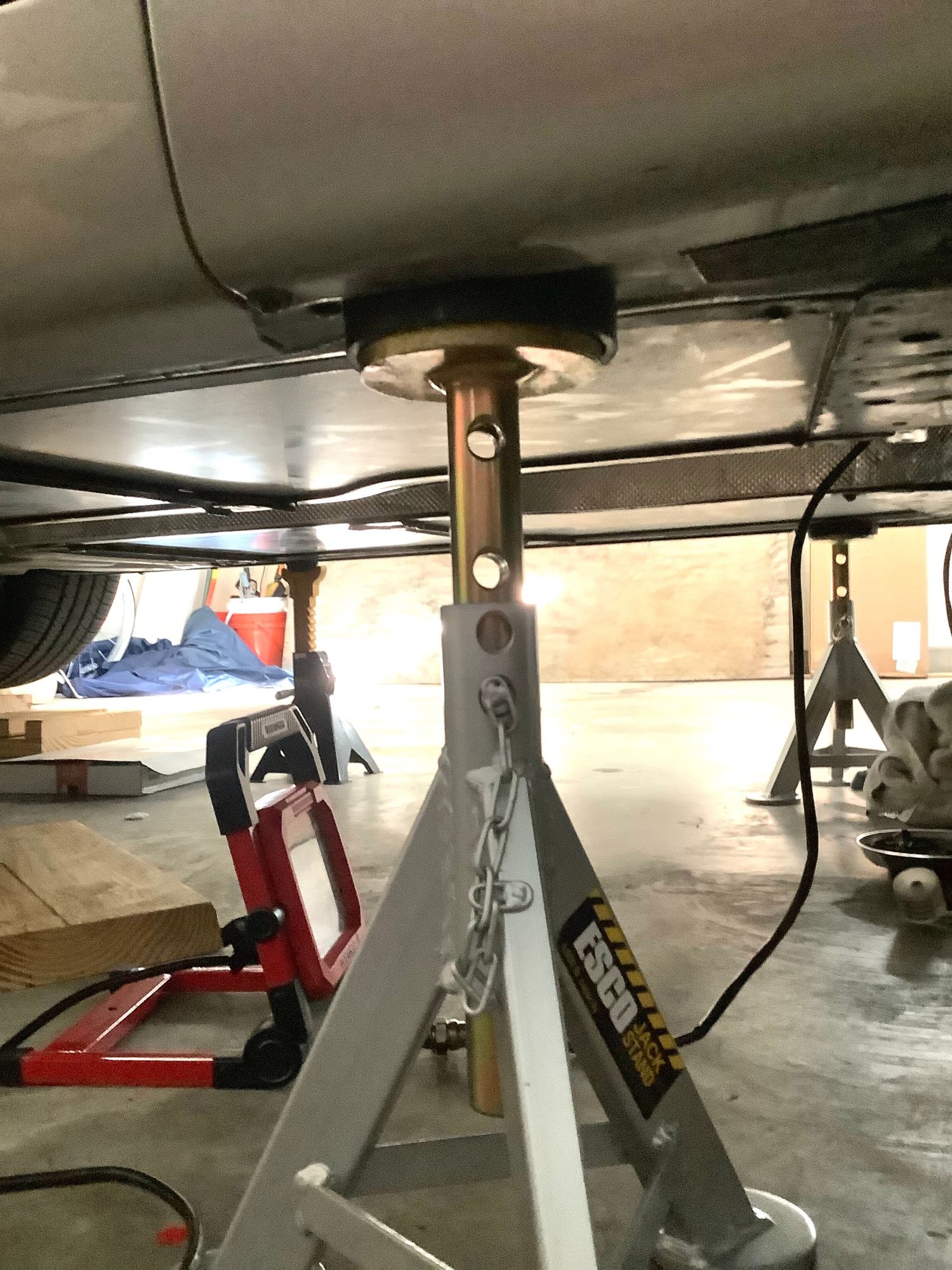 How to use jack stands (not on subframe) CorvetteForum Chevrolet