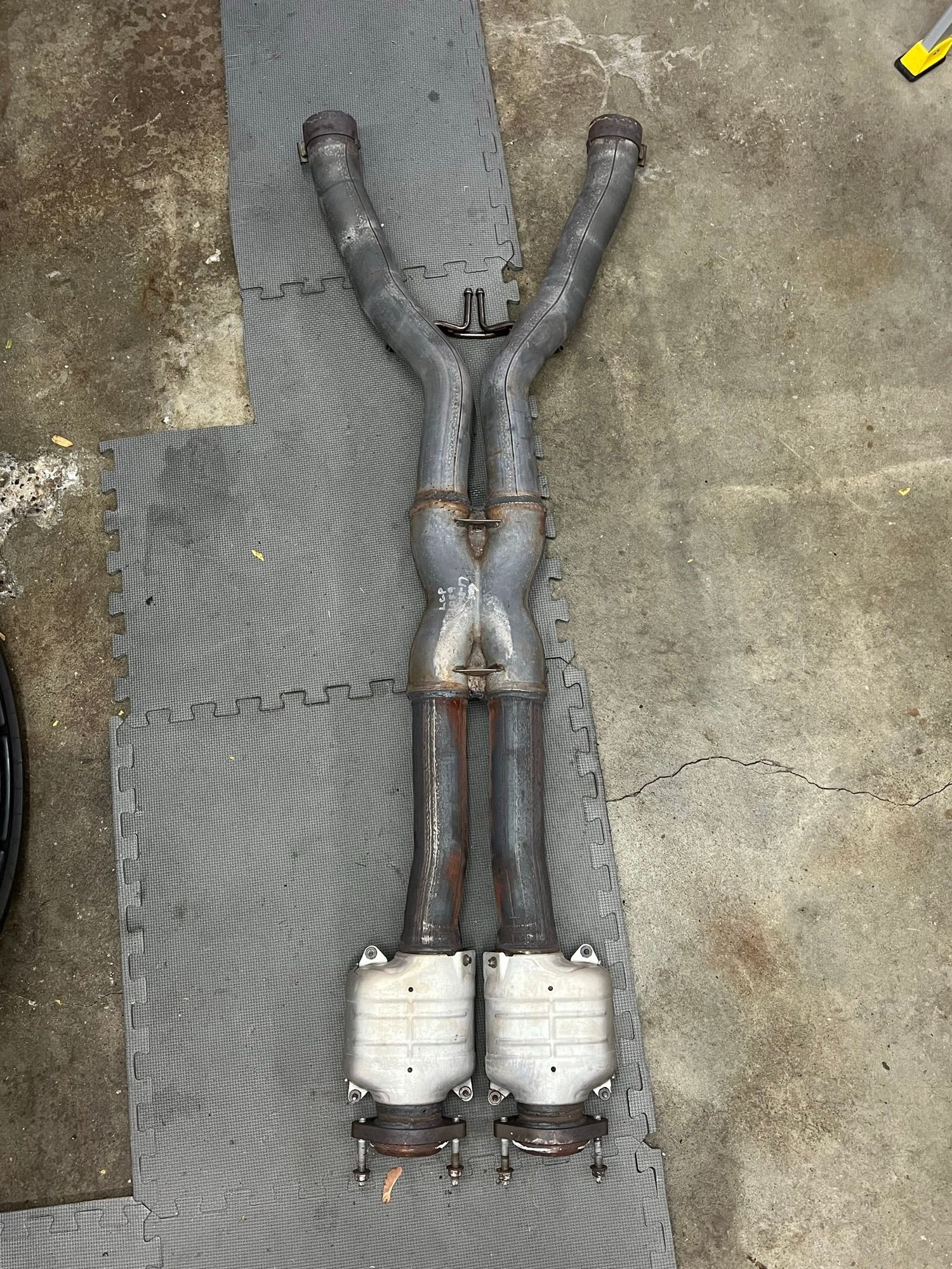 FS (For Sale) C7 OEM X pipe - CorvetteForum - Chevrolet Corvette Forum ...