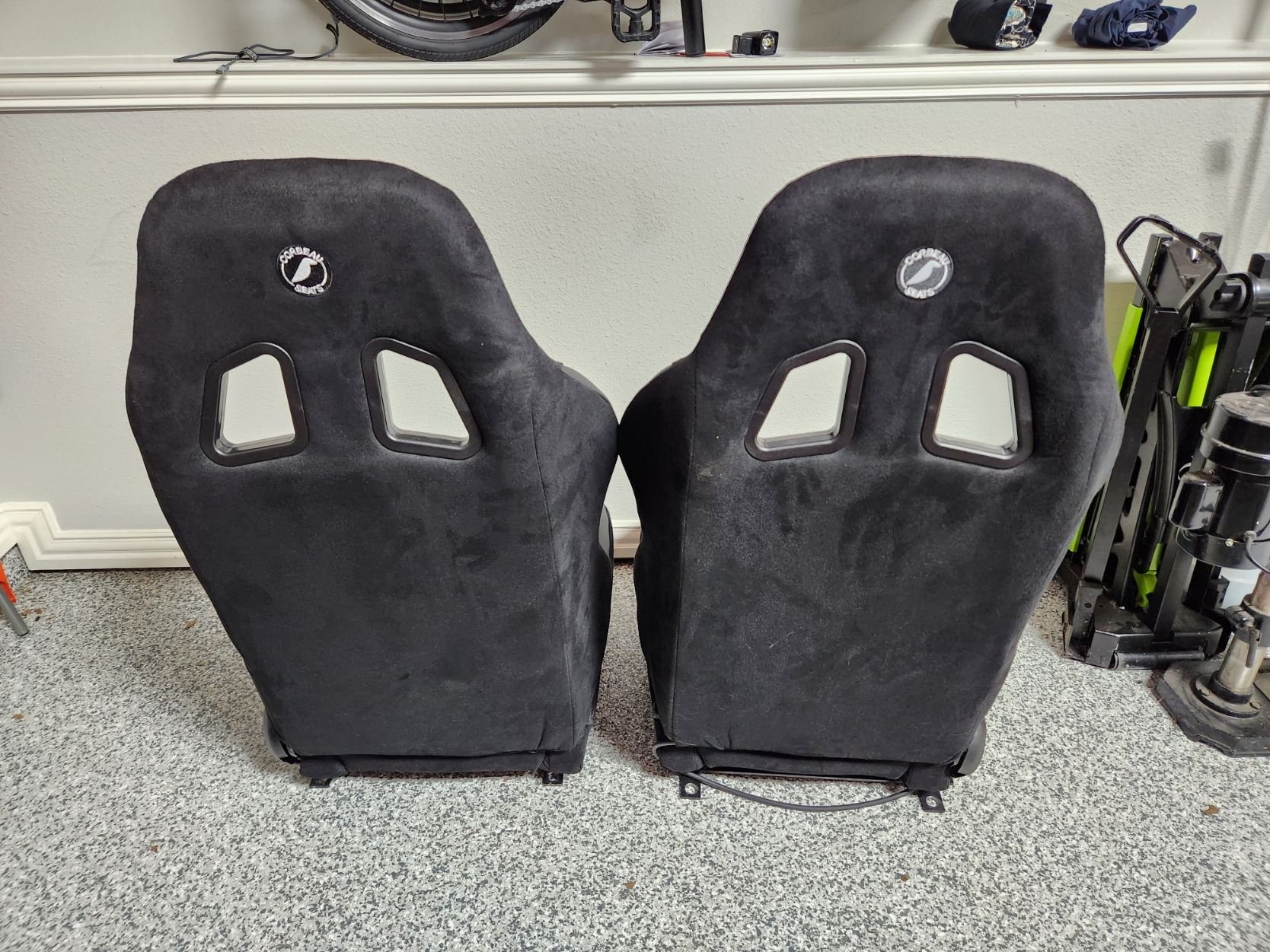 FS (For Sale) Corbeau A4 Seats with Shaved Bases for C5 (DFW