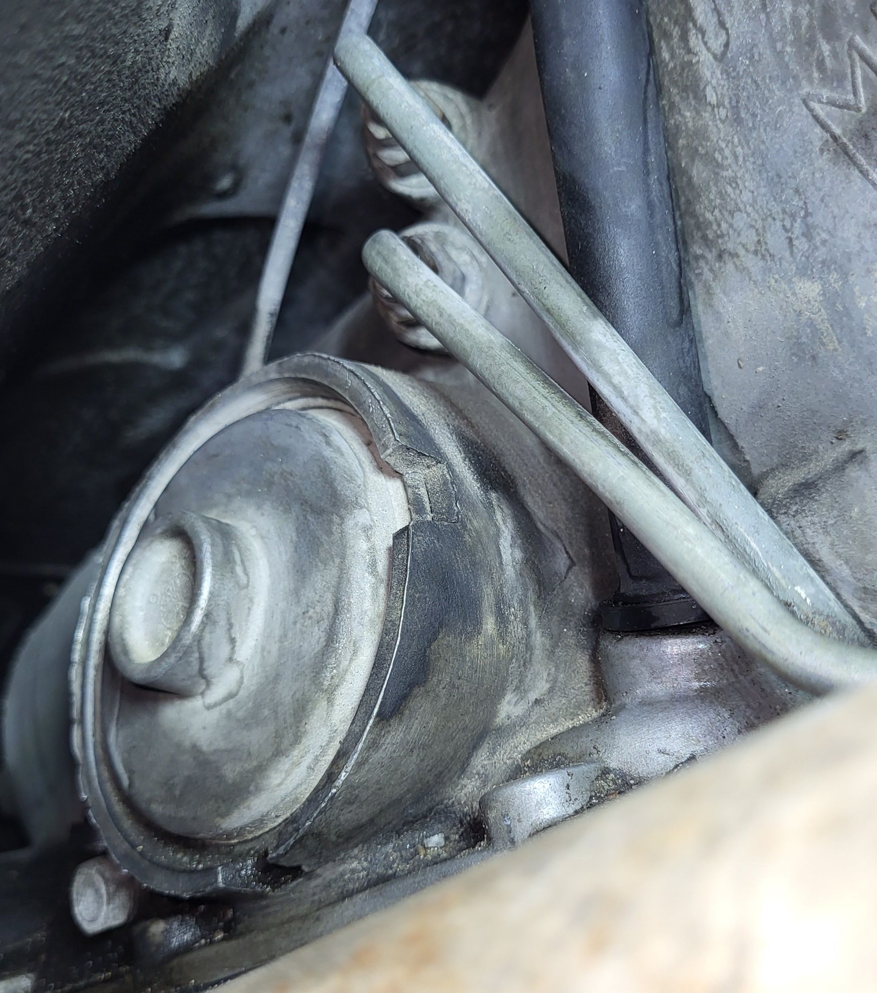 1985 C4 Transmission Fluid Leak CorvetteForum Chevrolet Corvette