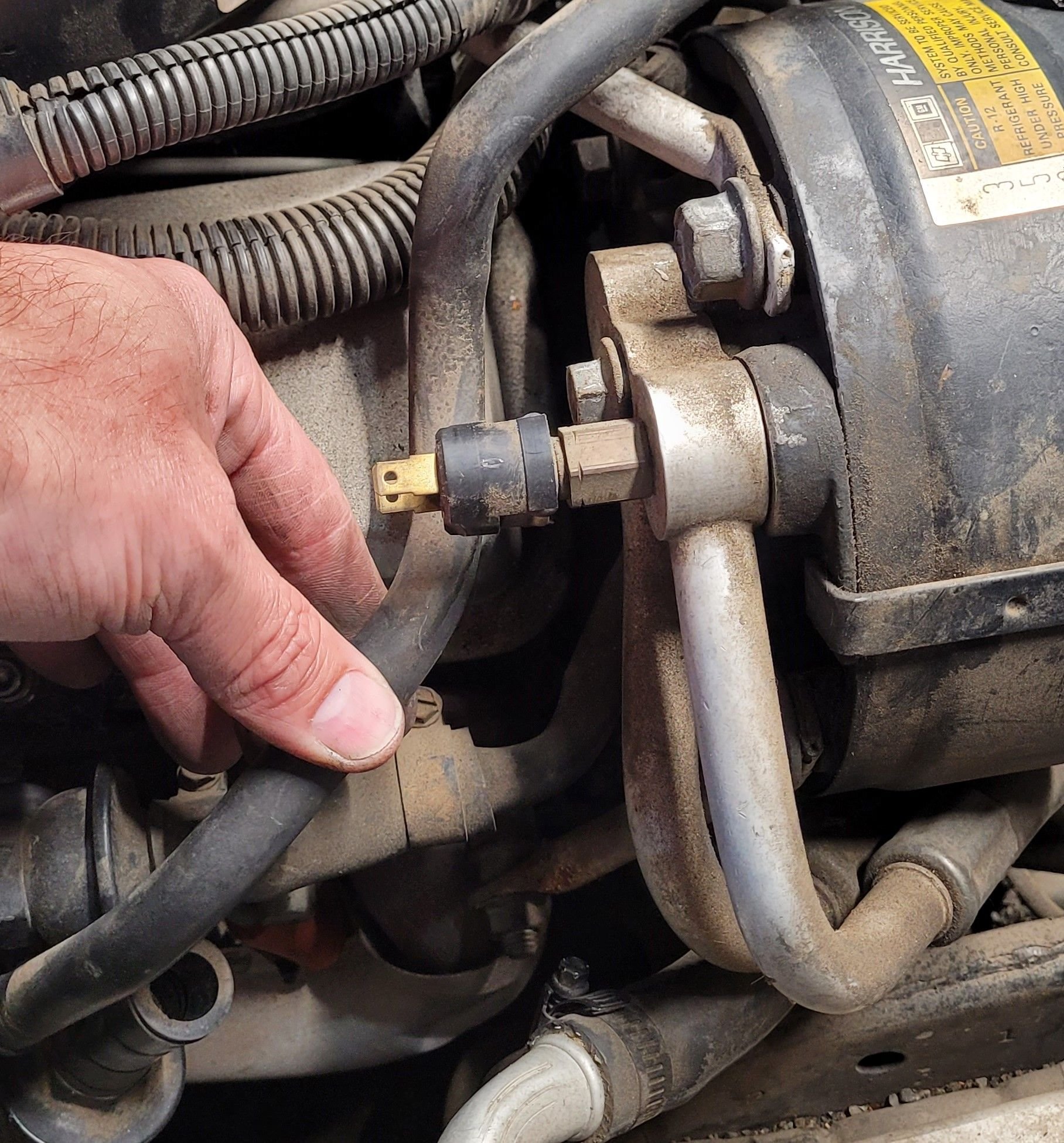 1984 A/C high pressure switch CorvetteForum Chevrolet Corvette