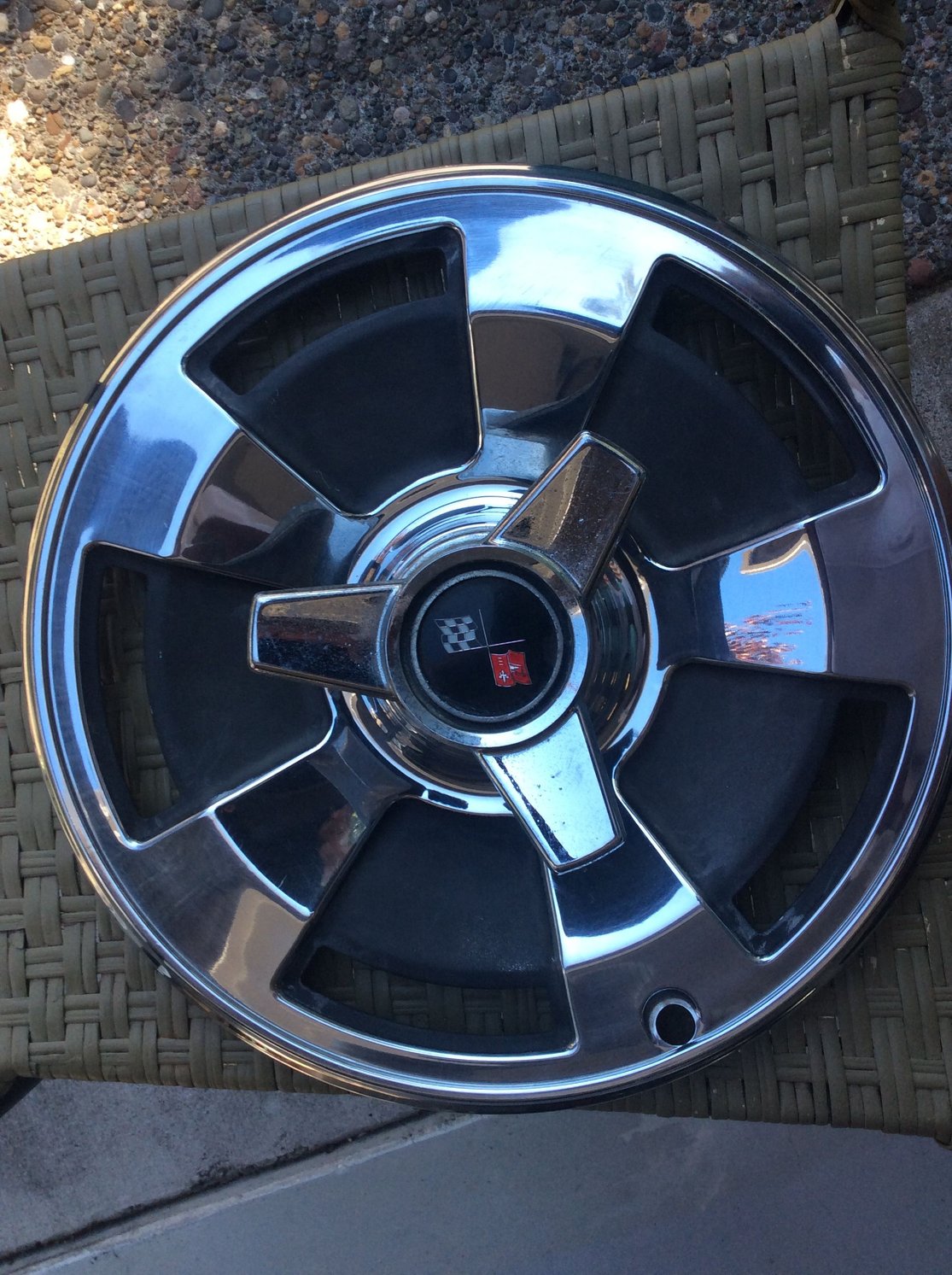 FS (For Sale) 1966 hubcaps set - CorvetteForum - Chevrolet Corvette