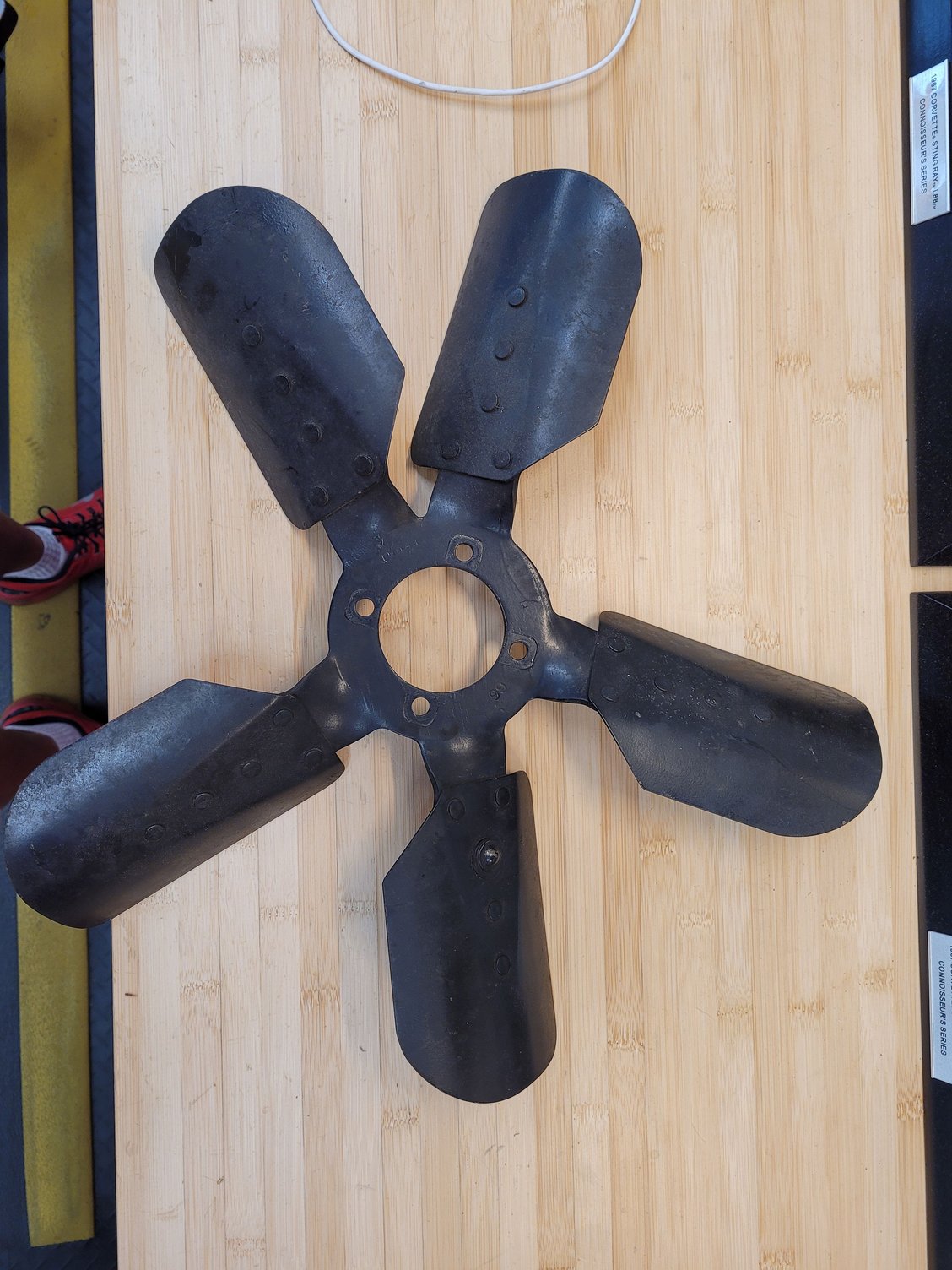 FS (For Sale) 6668 Original BB Engine Fan CorvetteForum Chevrolet Corvette Forum Discussion