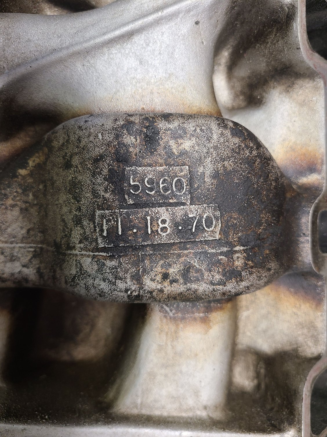 3959594 intake with November 18th, 1970 casting date under the oil shield.  Fits well with Dec 30th 1970 engine assembly date.