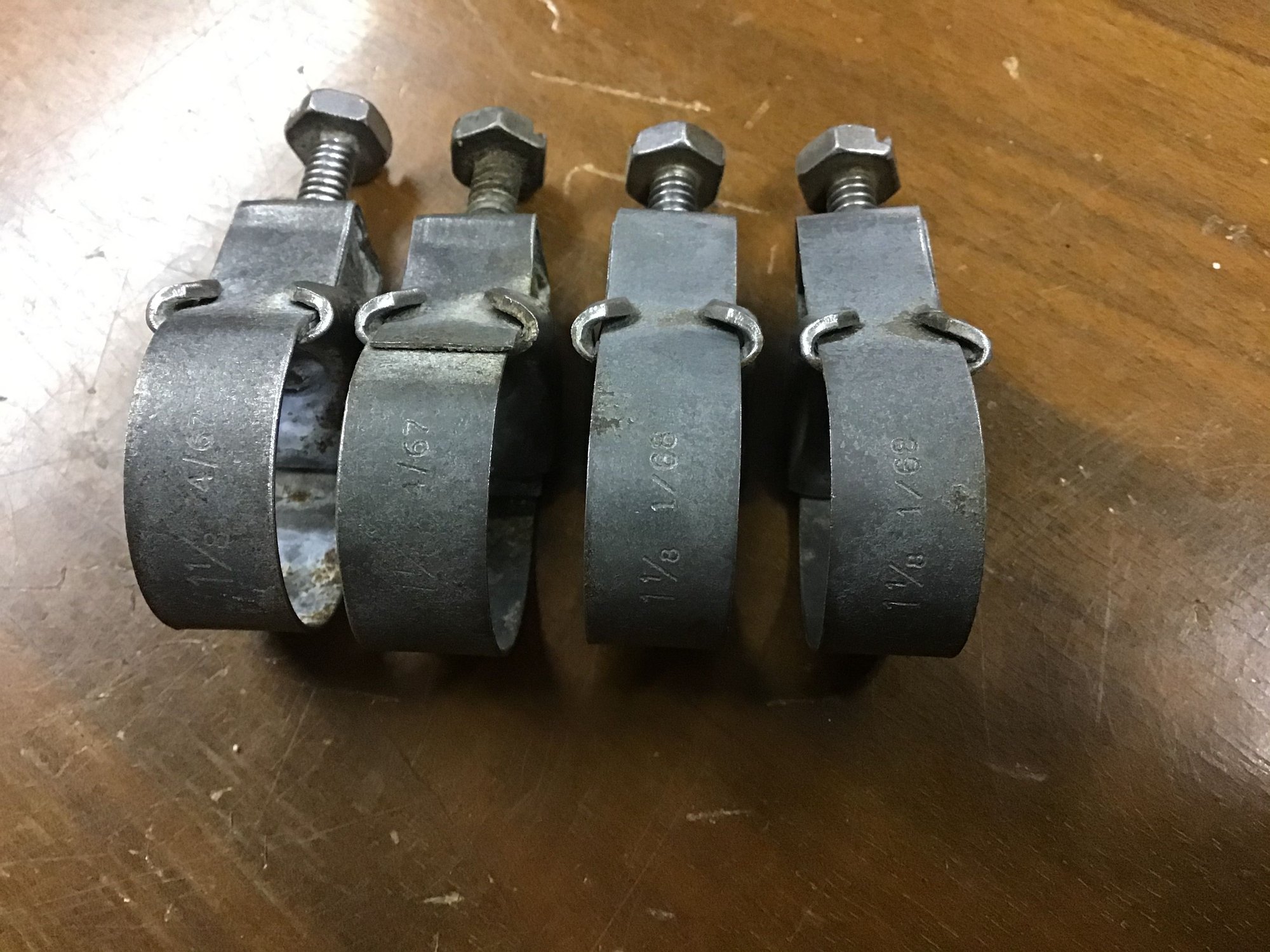 FS (For Sale) 4 original 1968 dated Wittek smog hose tower clamps 1-1/8