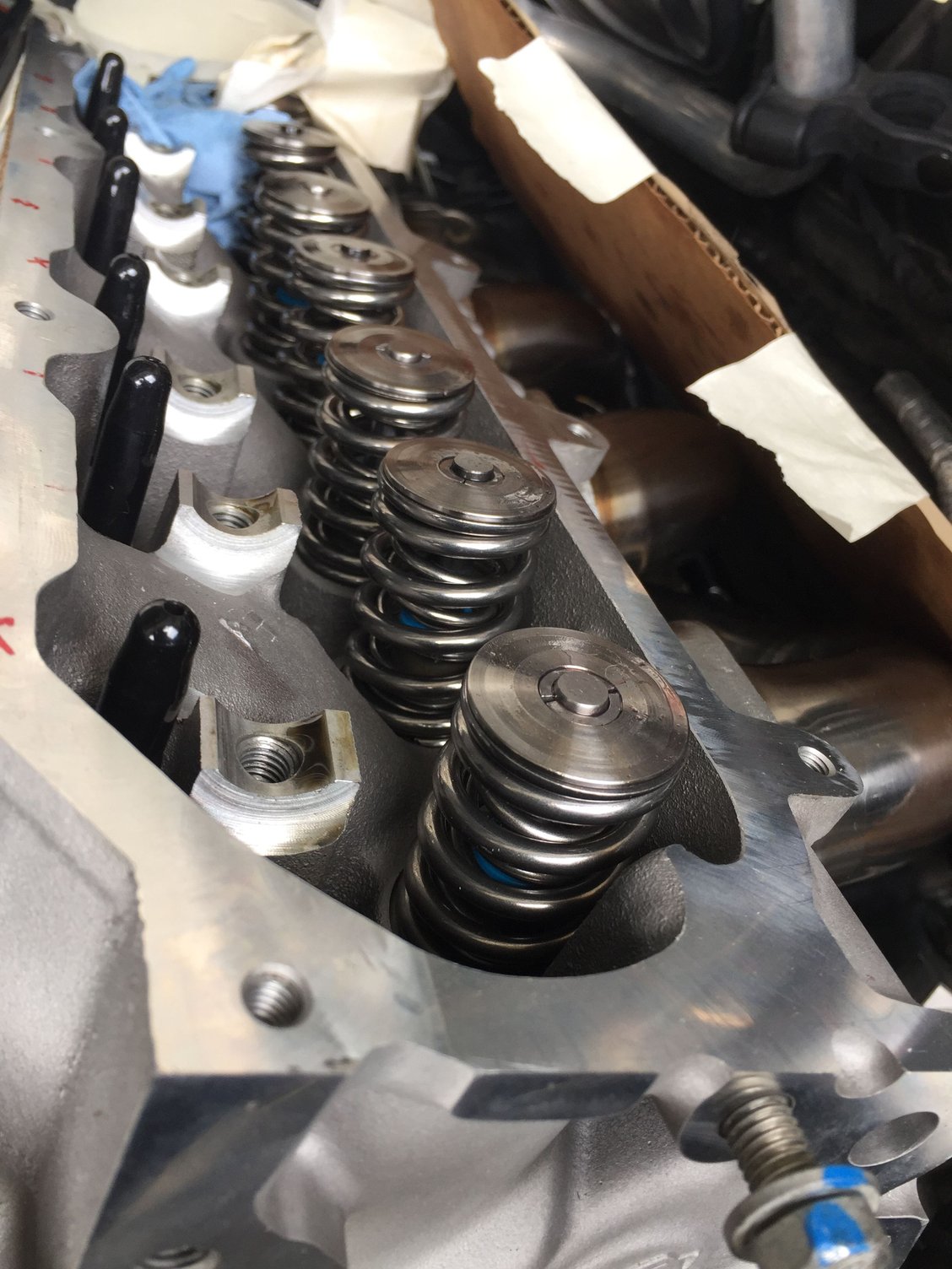 HOW TO LT1 Camshaft and Cylinder Head Install Guide Page 5