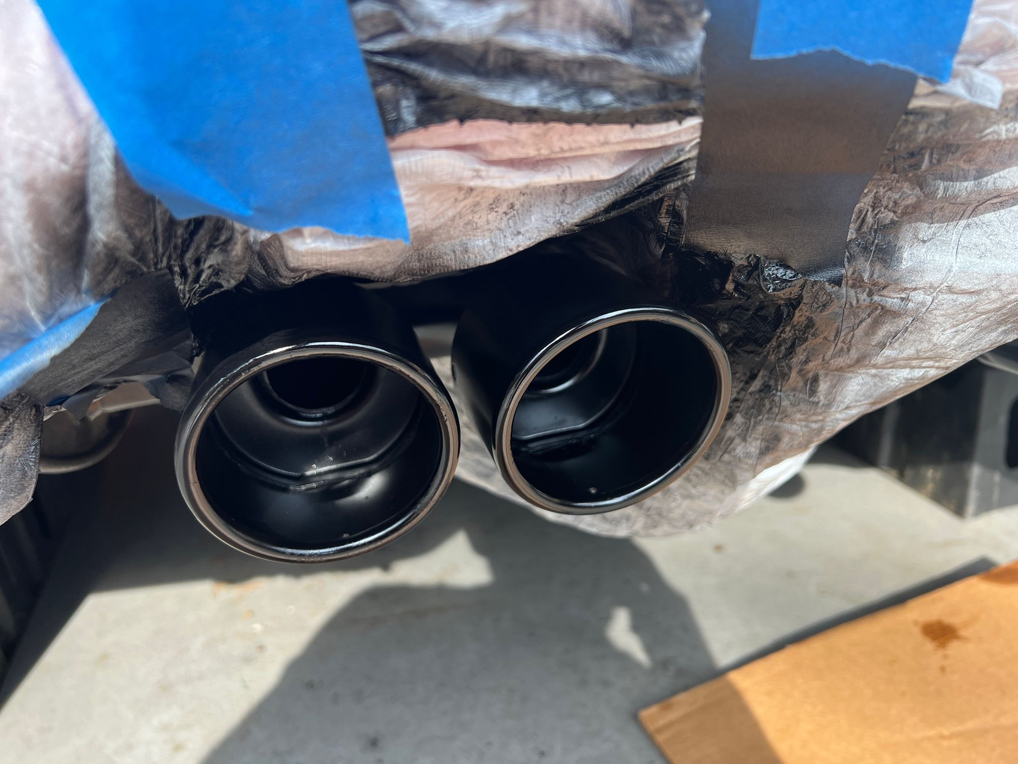 Spray painting exhaust tips CorvetteForum Chevrolet Corvette Forum