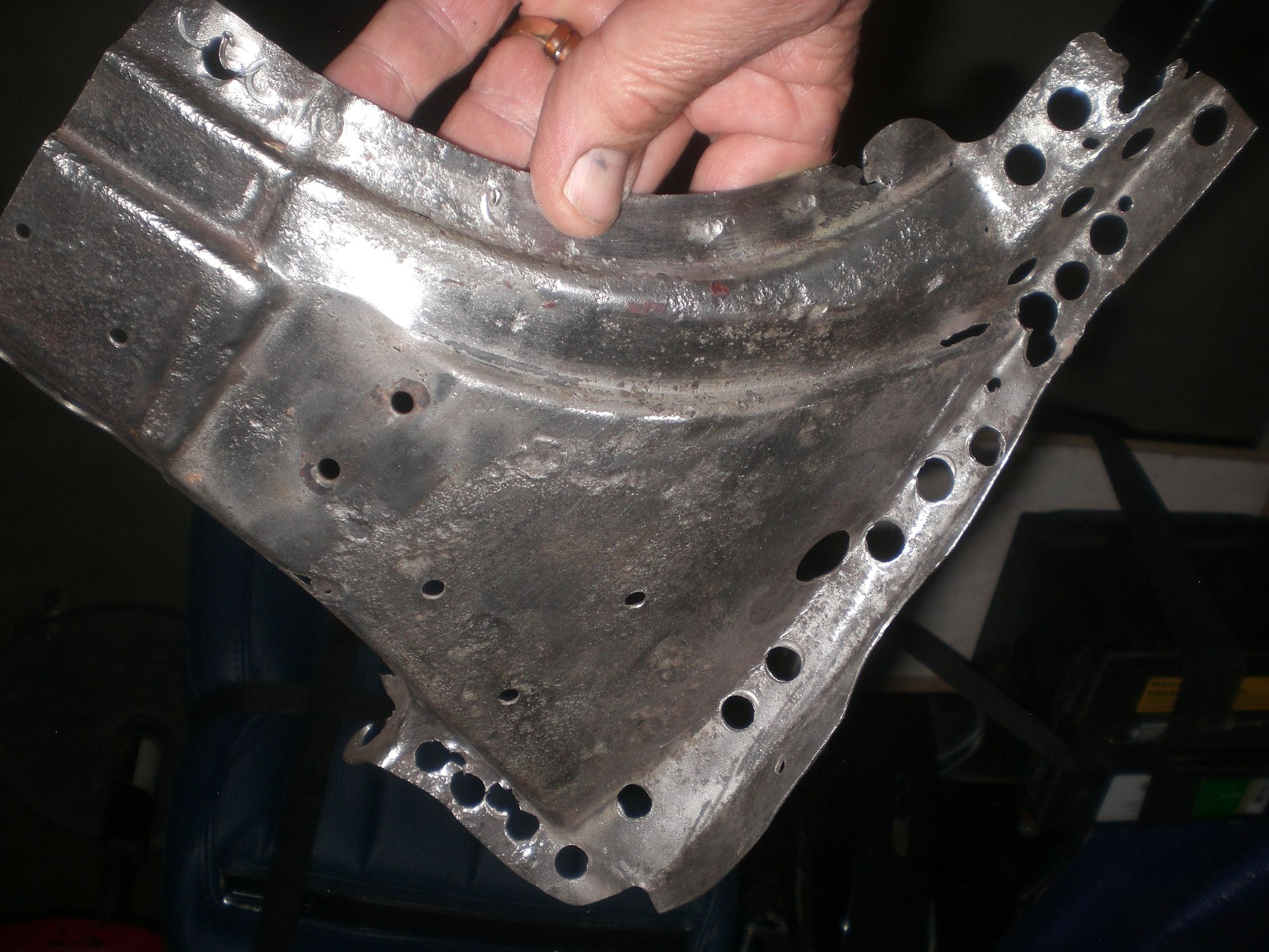 Outer corner replacement piece
