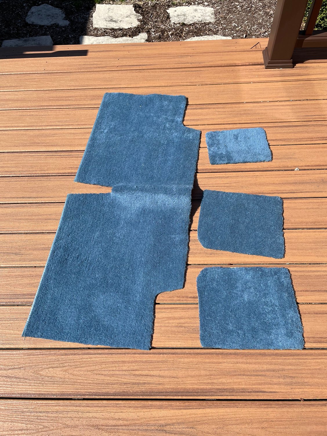 FS (For Sale) SOLD!! Al Knoch Convertible Bright Blue Plush Carpet Set CorvetteForum