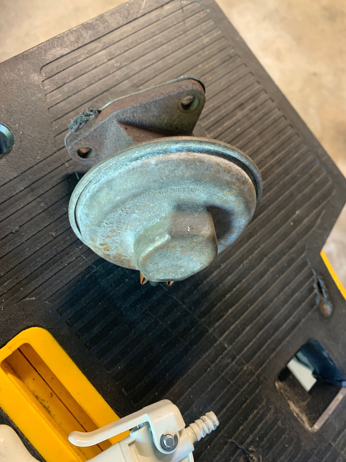 Original Rochester EGR was very stuck.