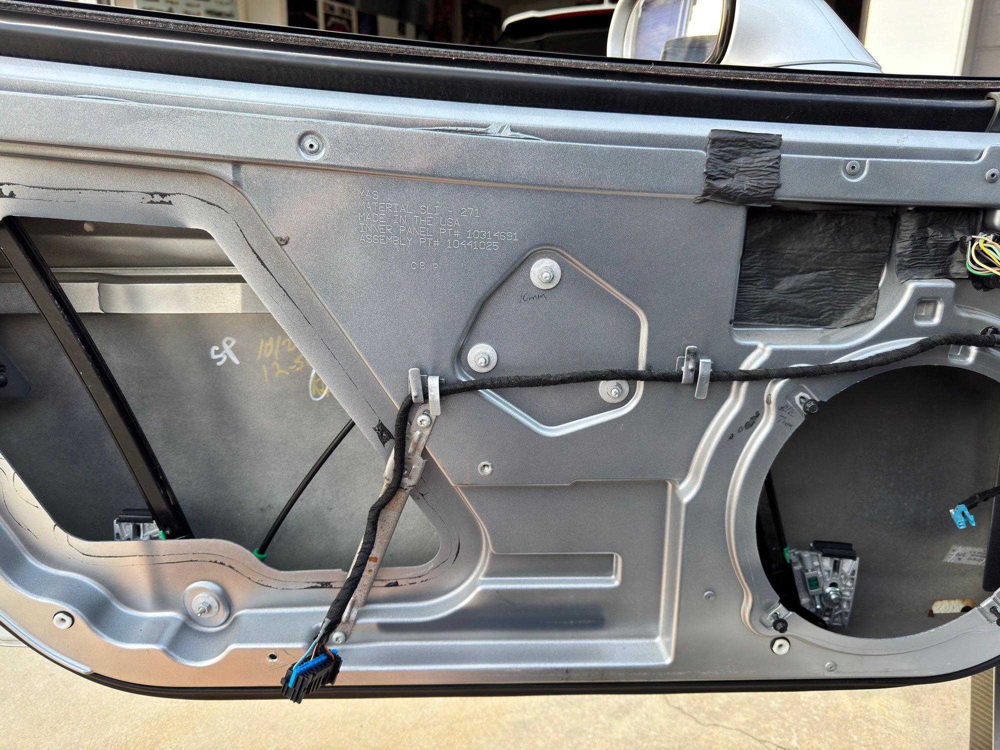 Been having the crunchy sound for a while. Finally installed new GM regulator. Wanted to raise the window bracket supports for access to bolts, but don�t seem to have power on driver side. Passenger window works fine using driver side control. Reconnected old unit and get click sound but nothing from new unit. Could new motor be faulty? Could I maybe swap parts without this DIY project turning into a major fiasco? 