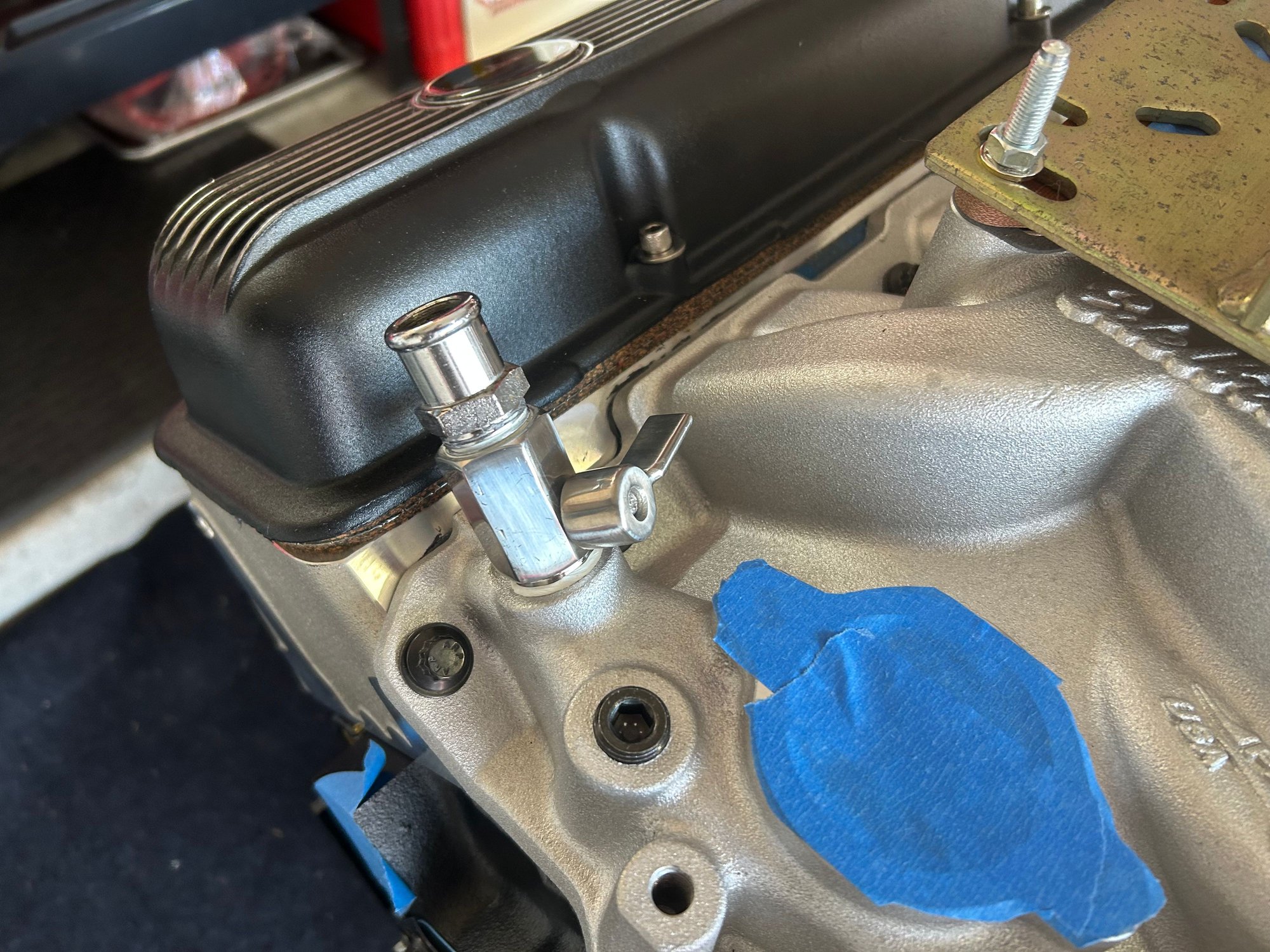 Stainless steel shut-off for the heater hose circuit.