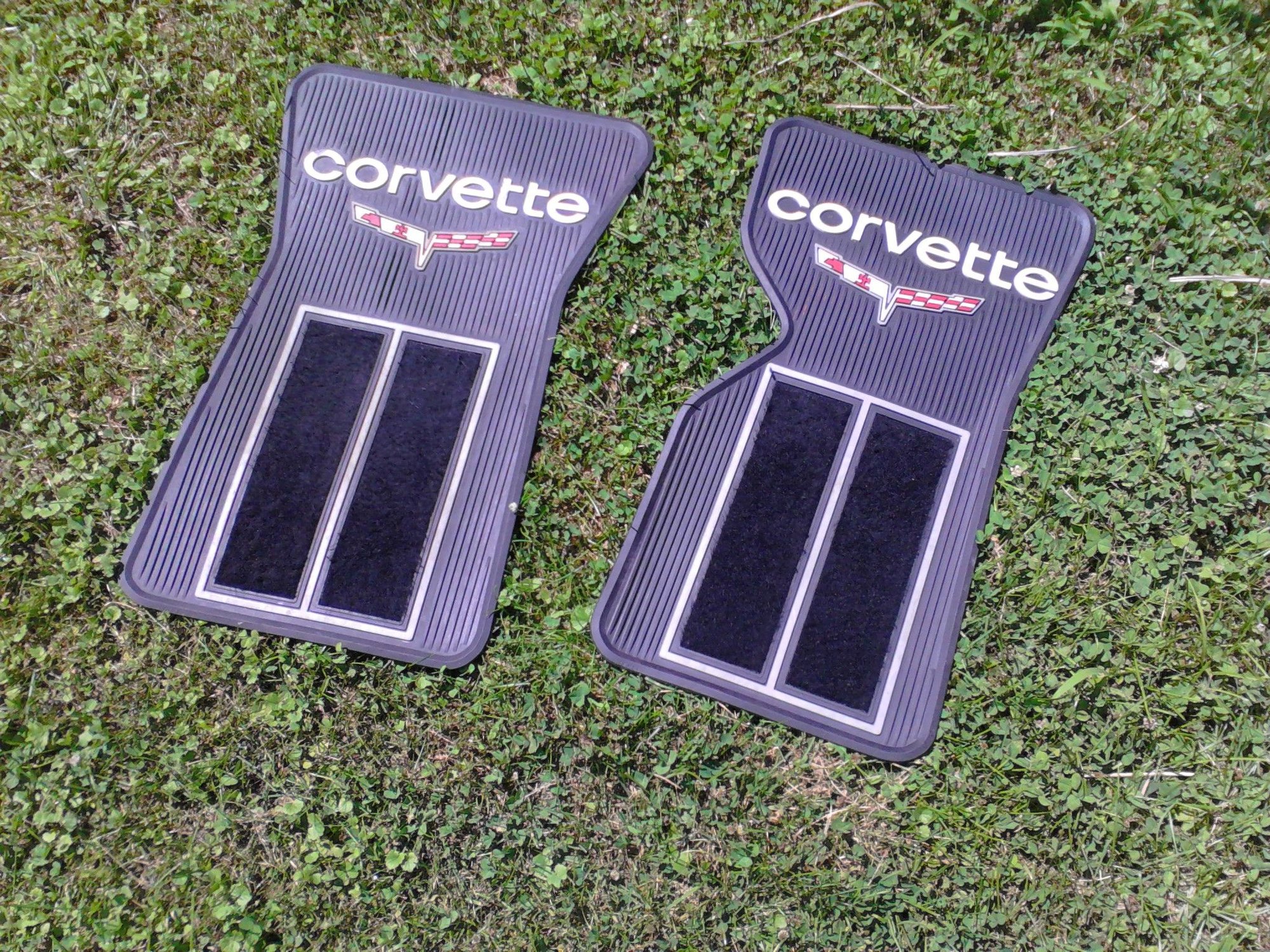 FS (For Sale) Vintage Floor Mats CorvetteForum Chevrolet Corvette