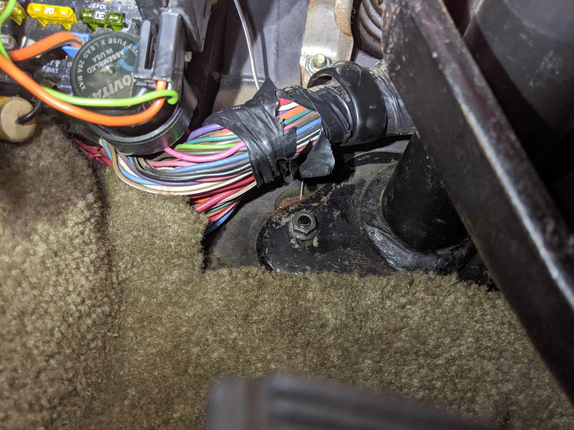 1982 10 amp radio fuse keeps blowing CorvetteForum Chevrolet