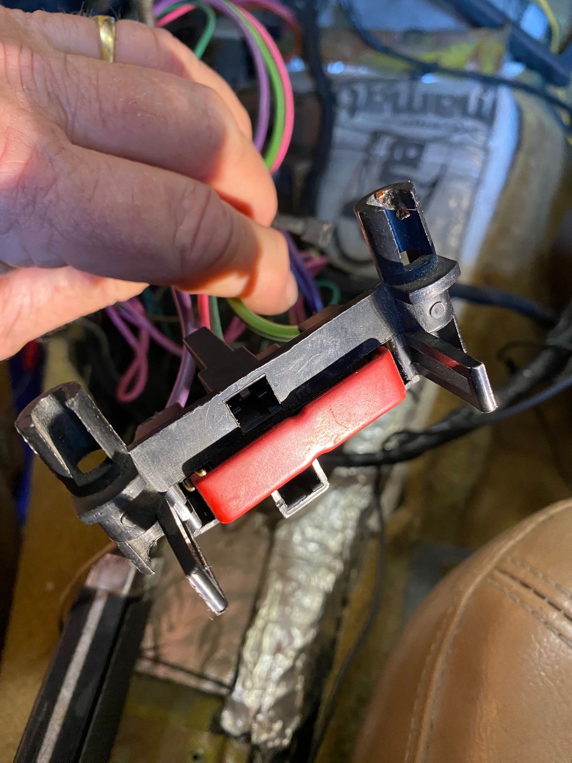 What is this connector - CorvetteForum - Chevrolet Corvette Forum ...