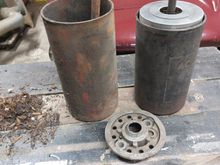 Heavy Duty canister on the left
Standard Duty canister on the right