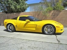 2007 Yellow Chevy Corvette