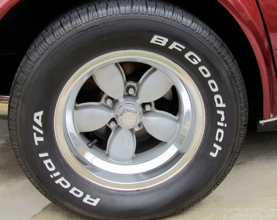 200S original 15" rims.