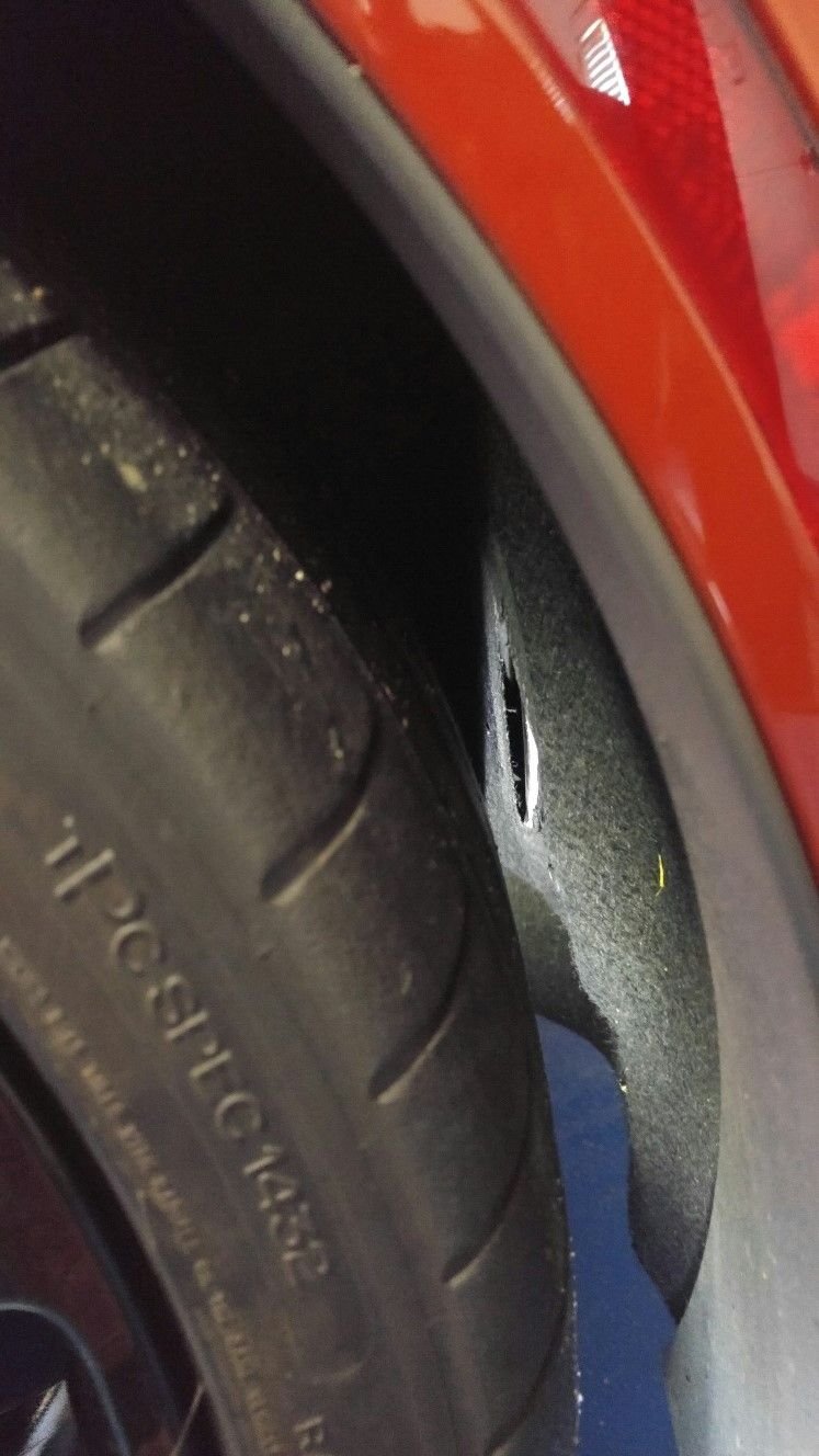 Rear tires rubbing wheel well CorvetteForum Chevrolet Corvette