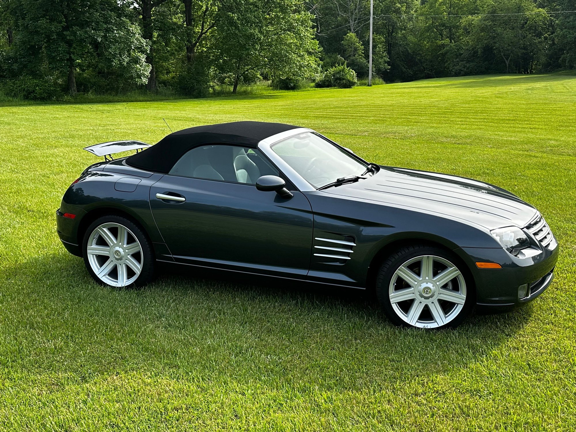 2006 Chrysler Crossfire - 2006 Crossfire Limited Roadster, 2nd owner, 7000 miles, as great as it sounds! - Used - VIN 1C3AN65L36X068308 - 6 cyl - 2WD - Manual - Convertible - Other - Smithsburg, MD 21783, United States