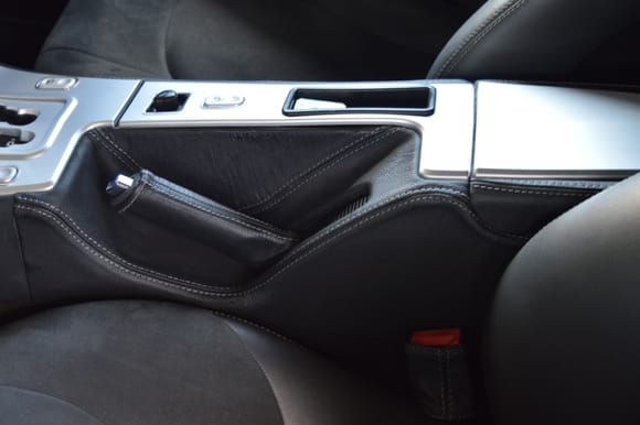 leather console