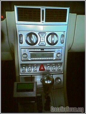 centrer console with XM radio2