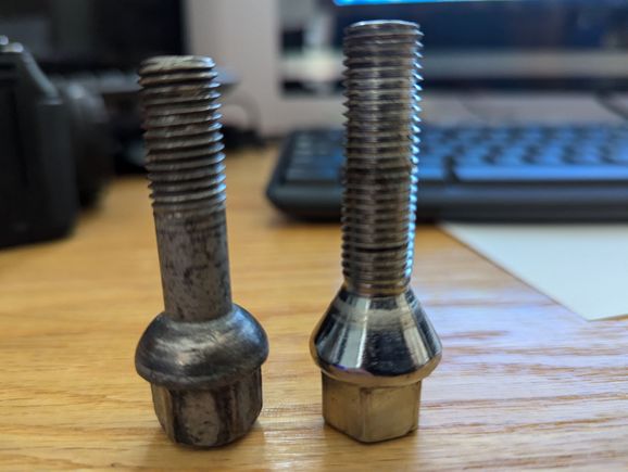 Mismatched lug bolts. 