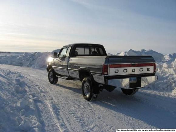 1992 SNOW BANK