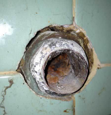 Bathroom drain pipe broke off at wall - DoItYourself.com Community Forums