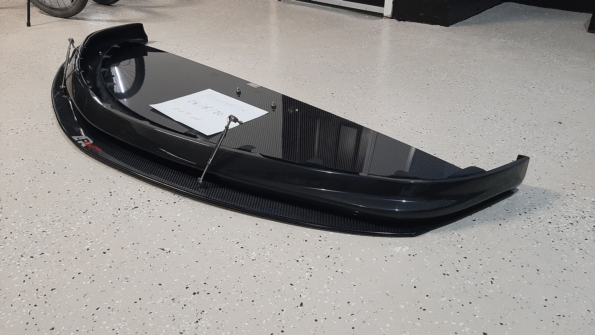 Exterior Body Parts - Do luck style lip/apr splitter combo - Used - 2003 to 2005 Mitsubishi Lancer Evolution - Winnipeg, MB R3R3G3, Canada